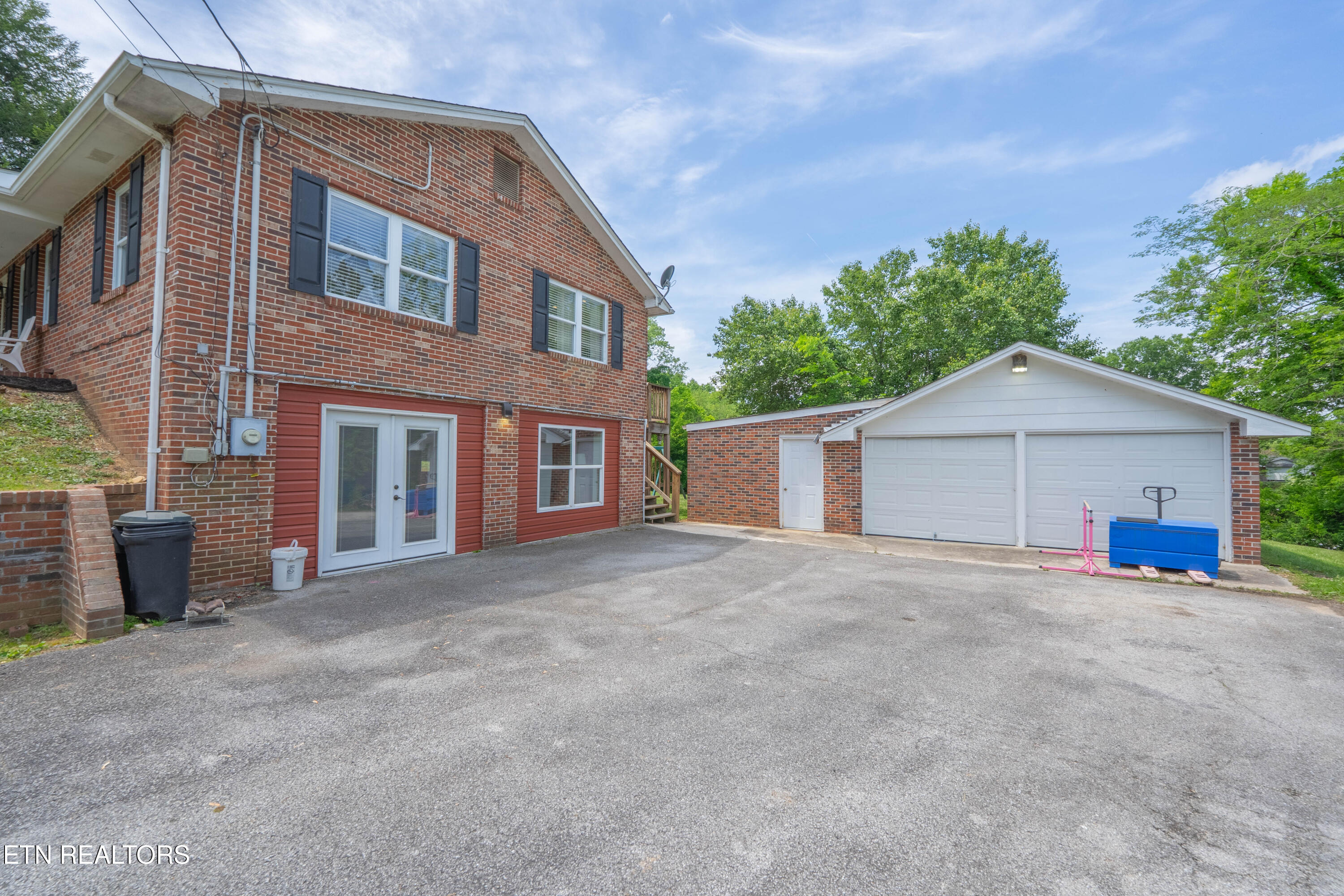 125 Bettis Lane Kingston TN 37763