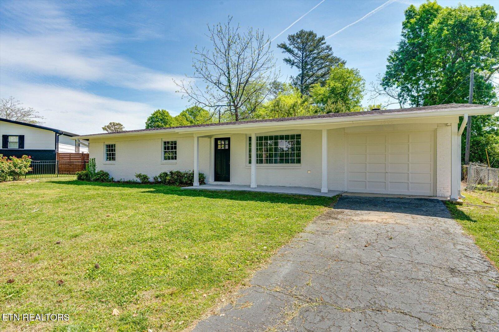 1606 Redwood Drive Chattanooga TN 37421