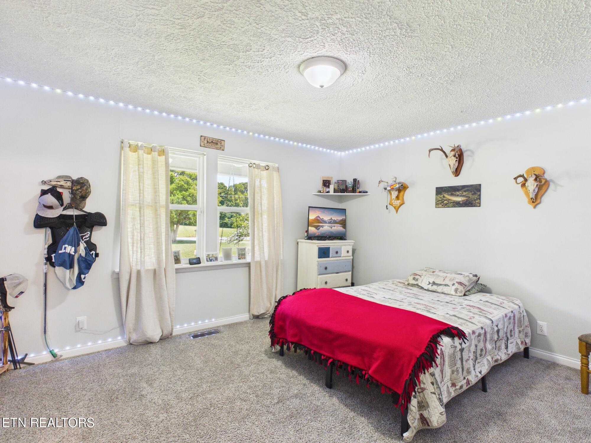 5858 Wolf Creek Road Spring City TN 37381