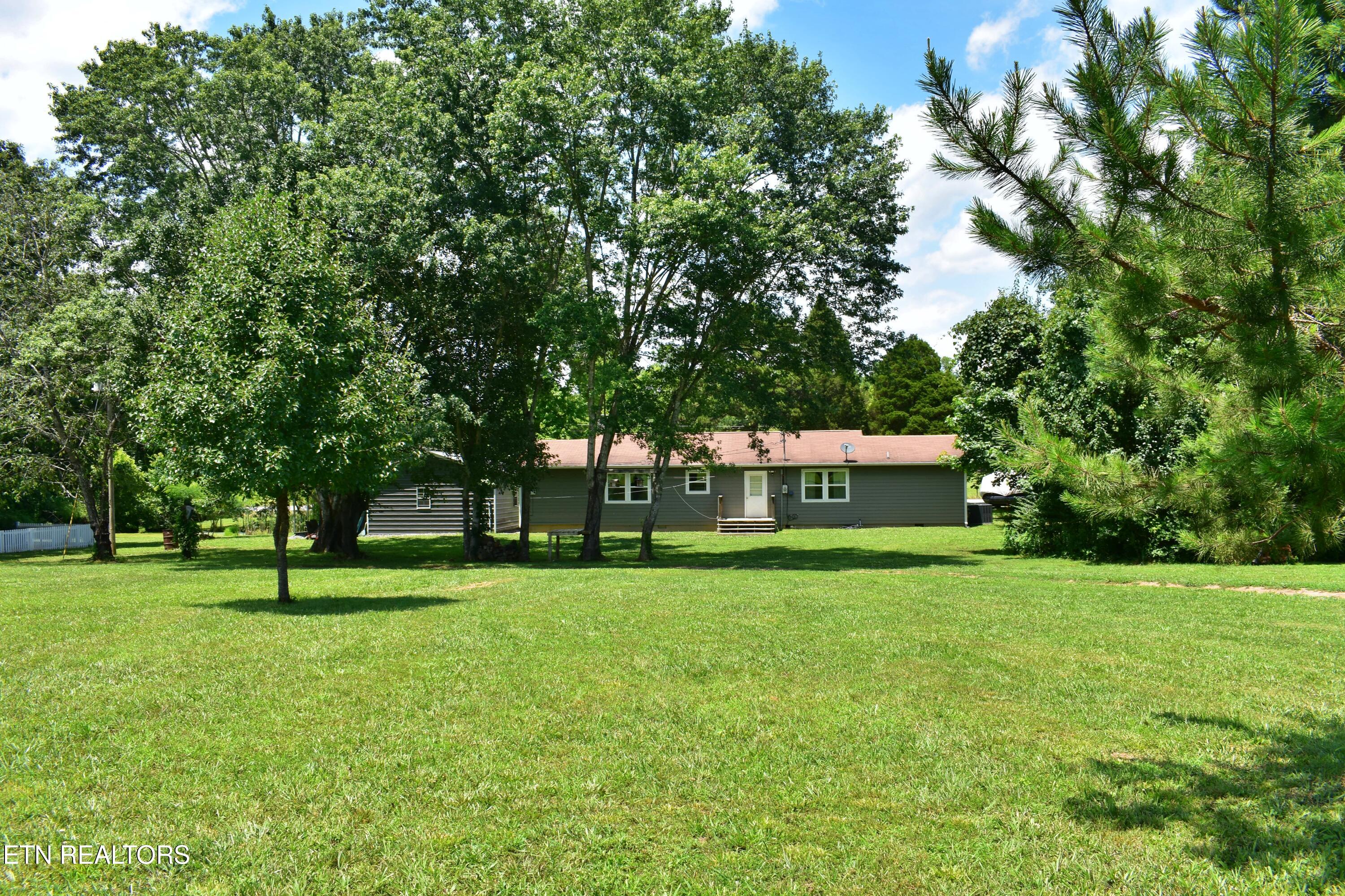 5858 Wolf Creek Road Spring City TN 37381