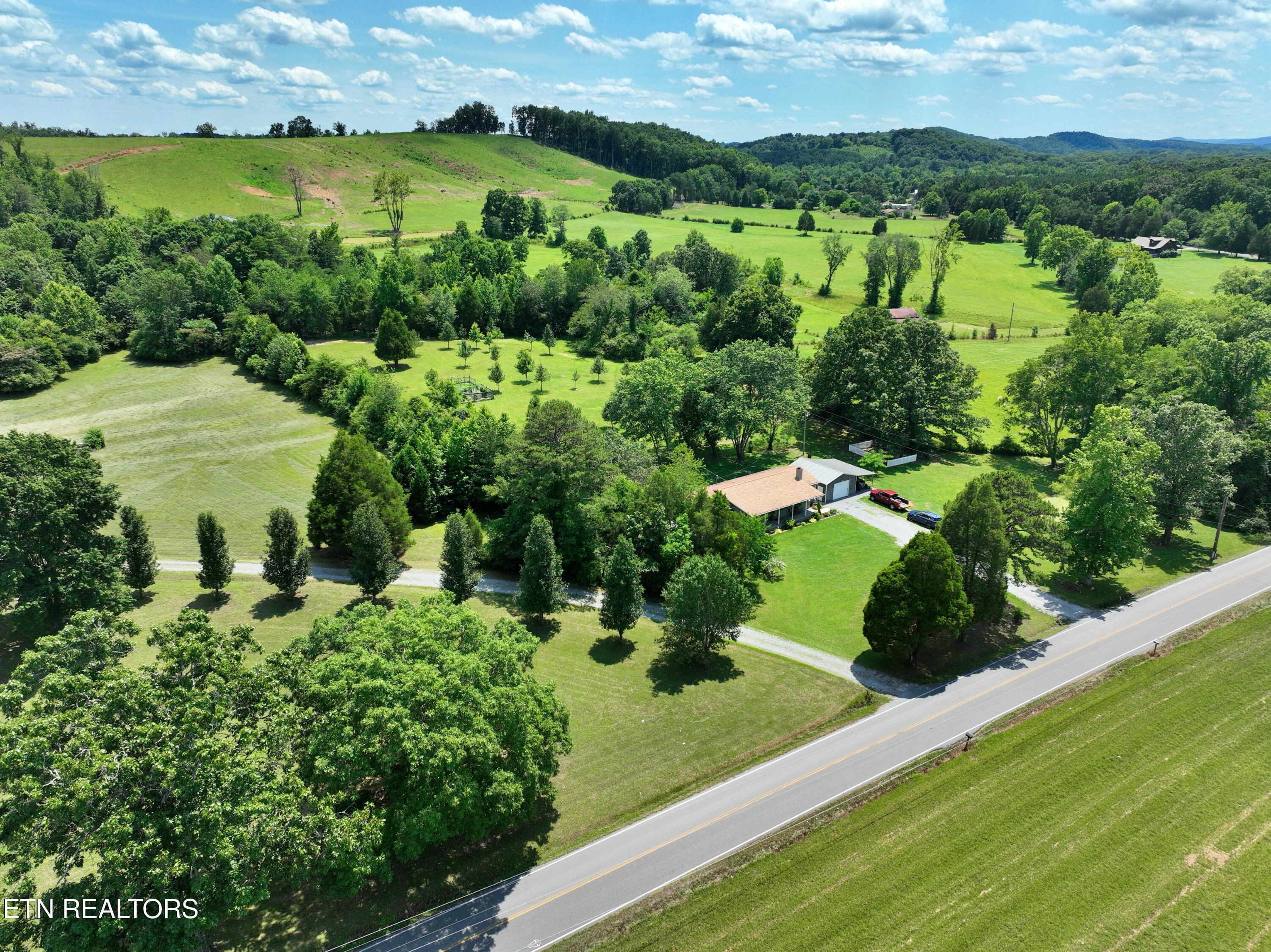 5858 Wolf Creek Road Spring City TN 37381