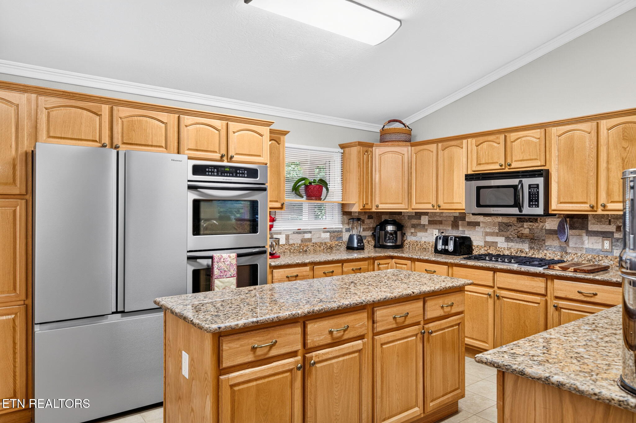 227 Saint George Drive Crossville TN 38558