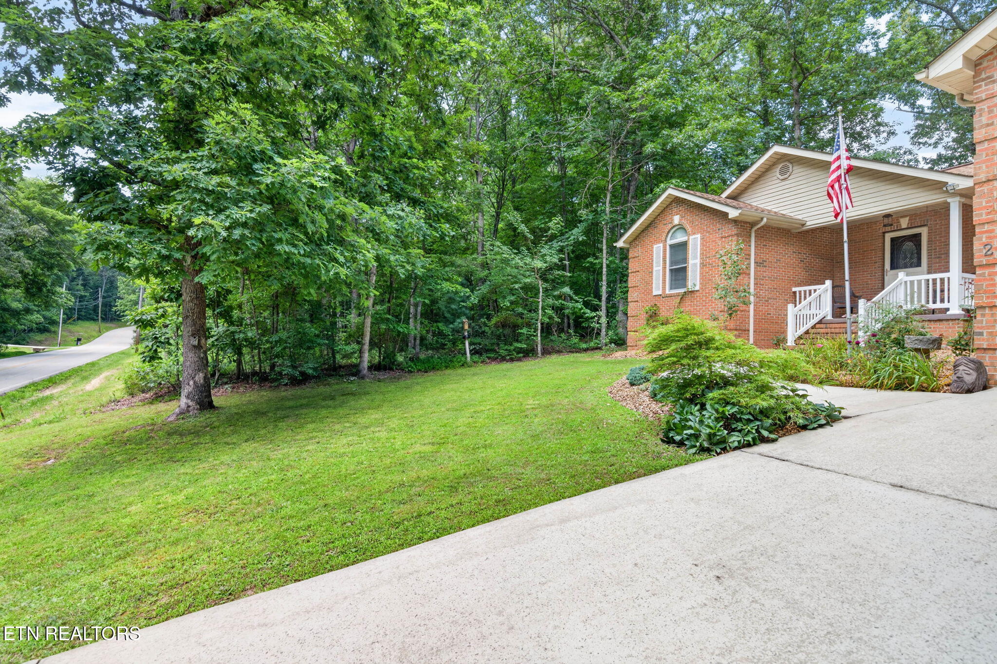 227 Saint George Drive Crossville TN 38558
