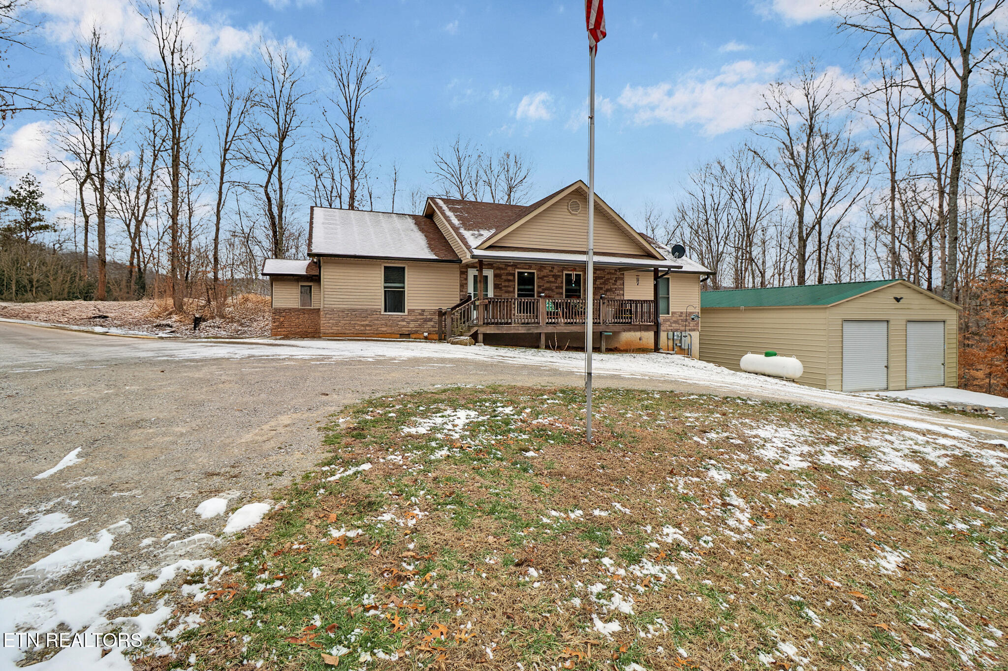 68 Buffalo Cove Lane Jamestown TN 38556