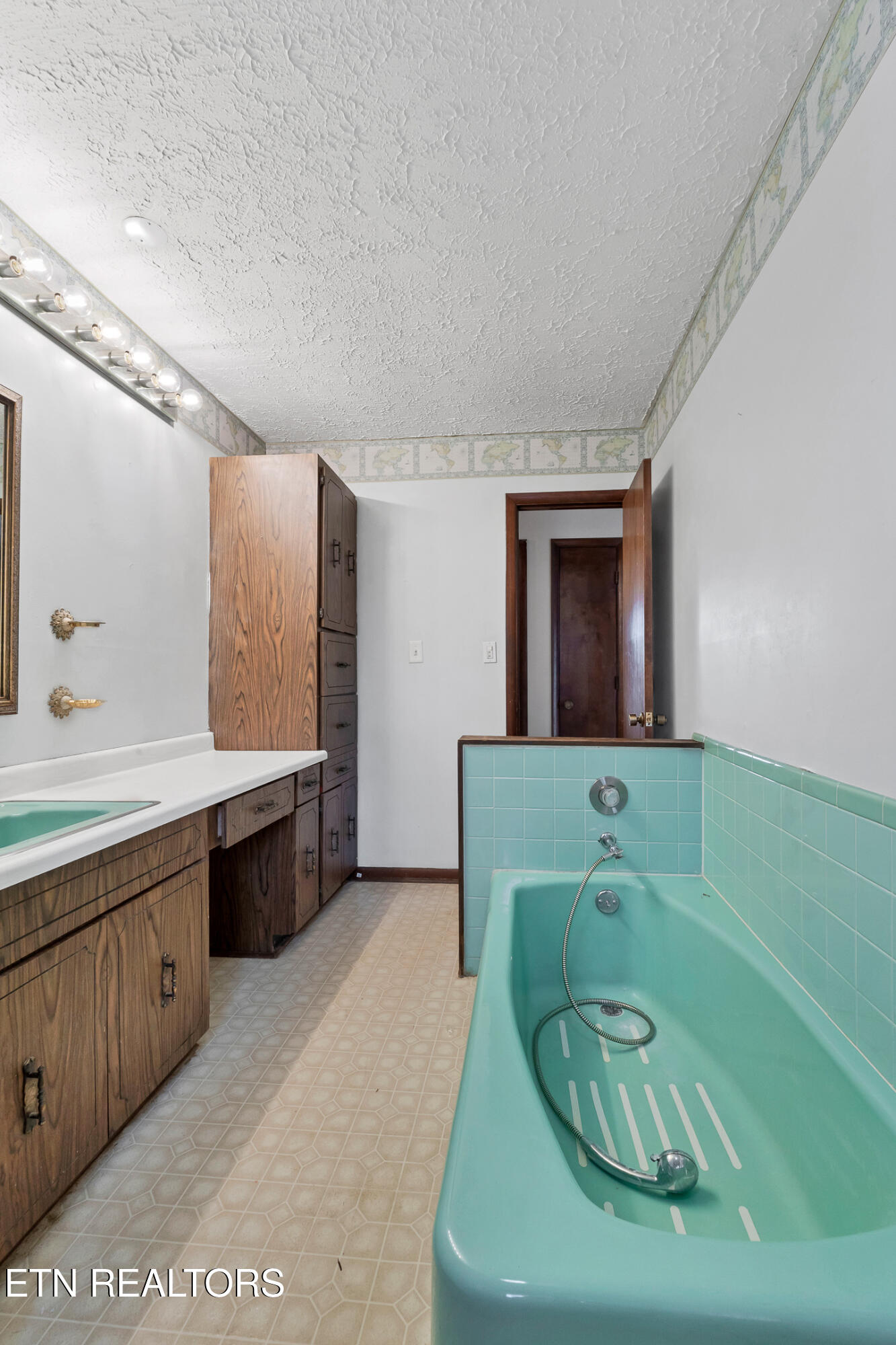 3018 Rambling Road Maryville TN 37801