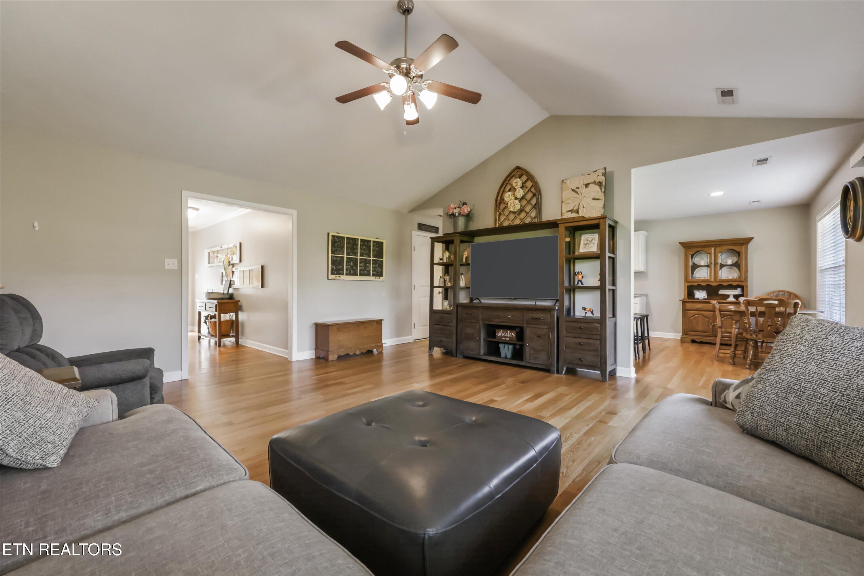 2506 Kenzie Drive Louisville TN 37777