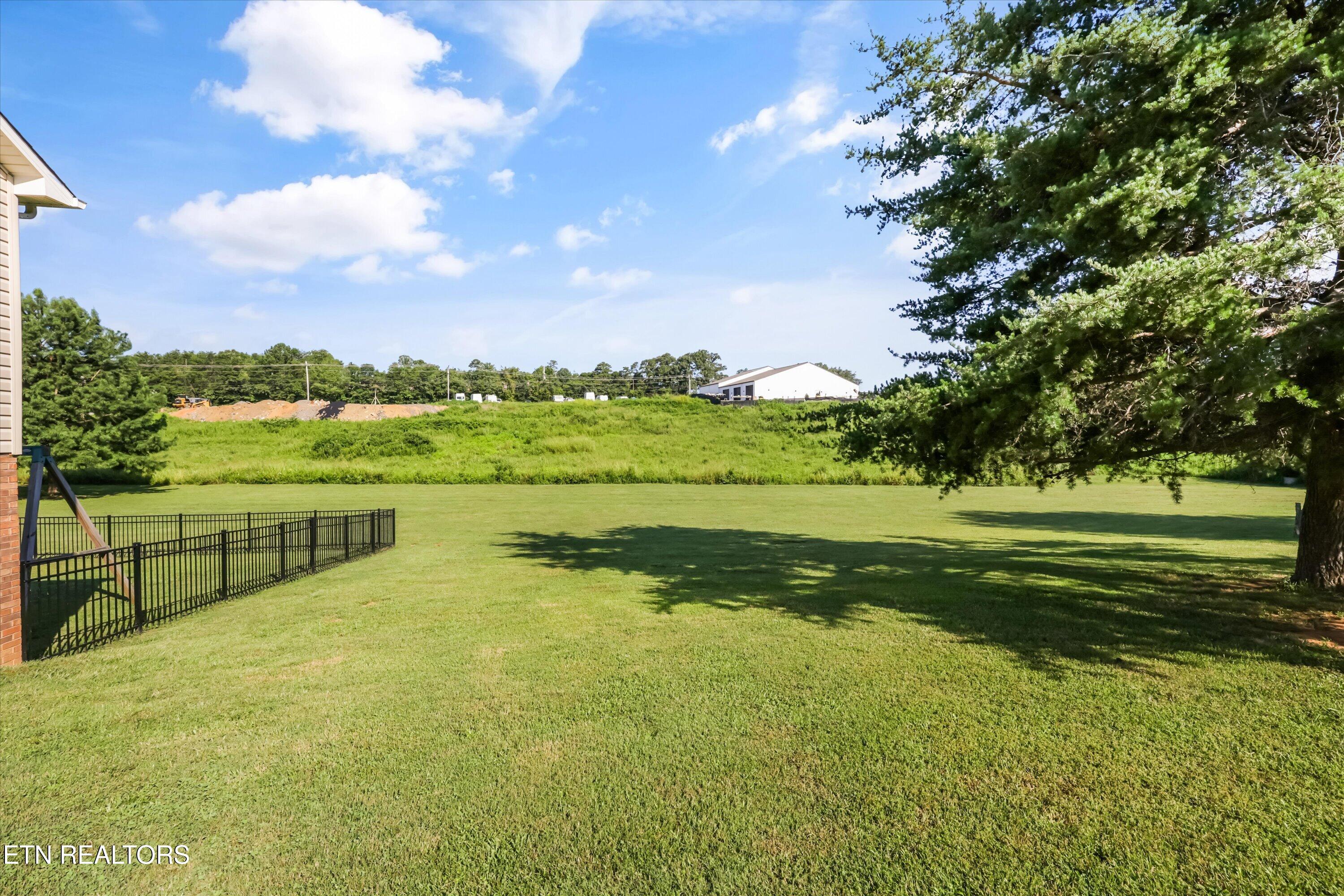 2506 Kenzie Drive Louisville TN 37777