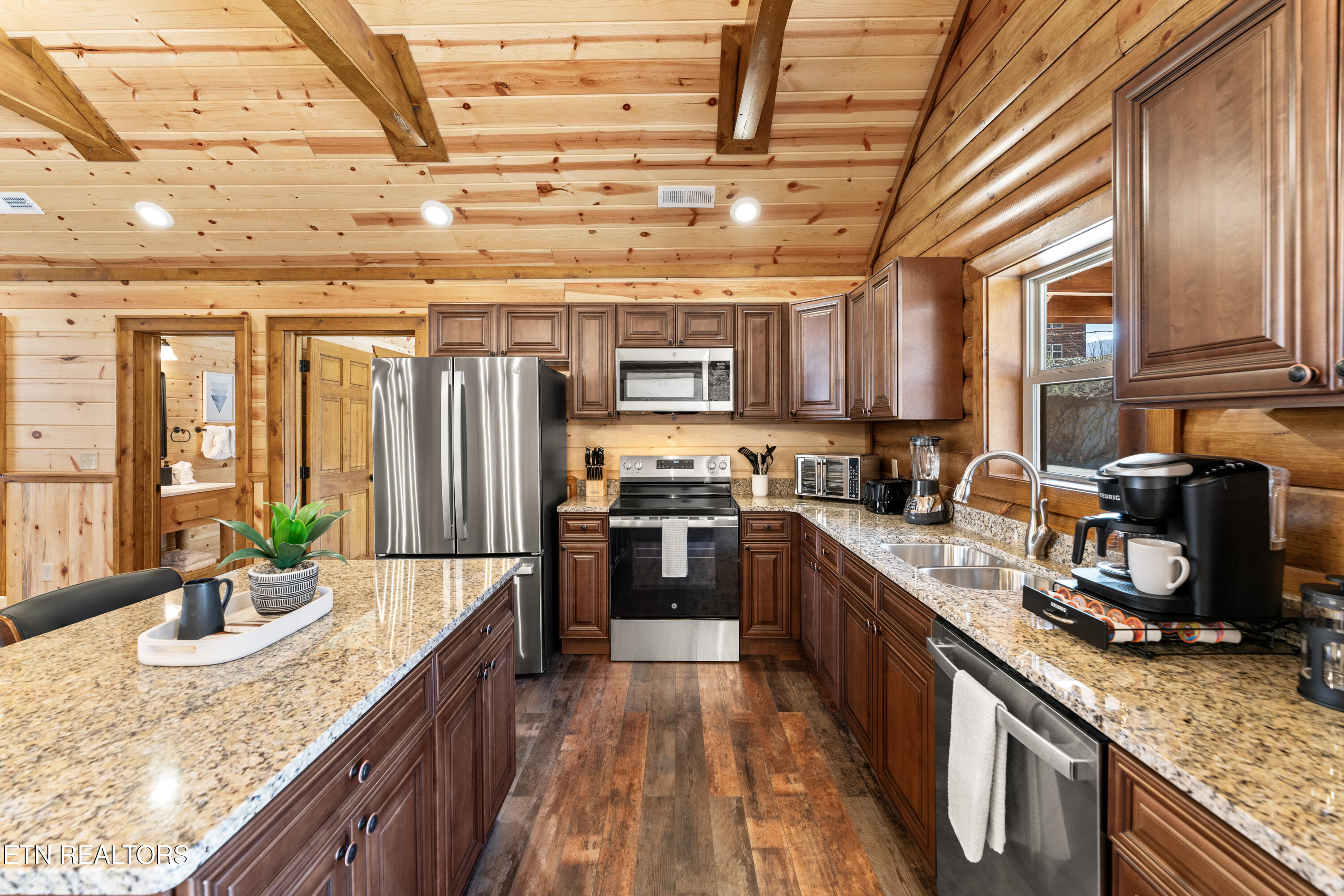 2634 Jerusalem Way Sevierville TN 37876