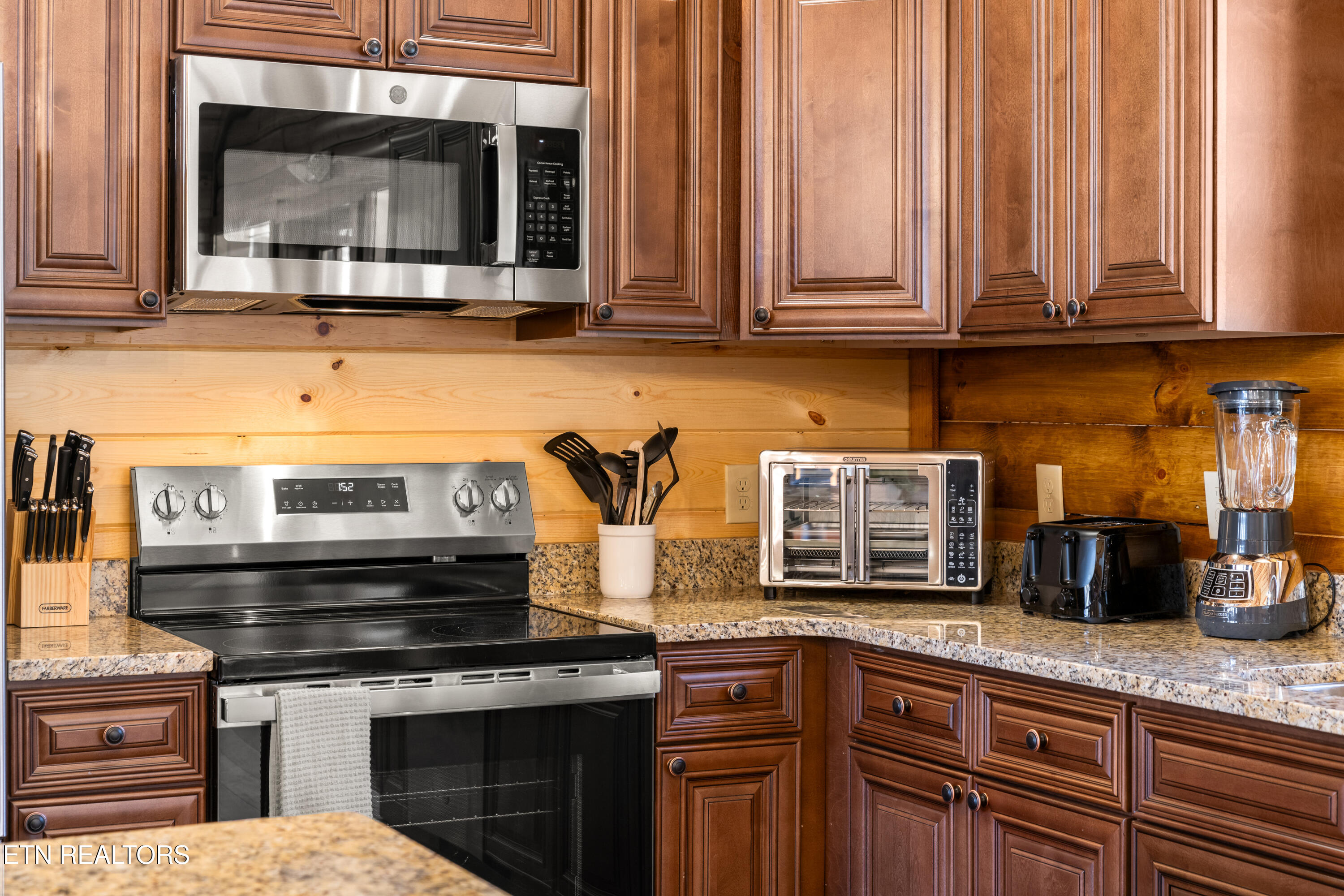 2634 Jerusalem Way Sevierville TN 37876