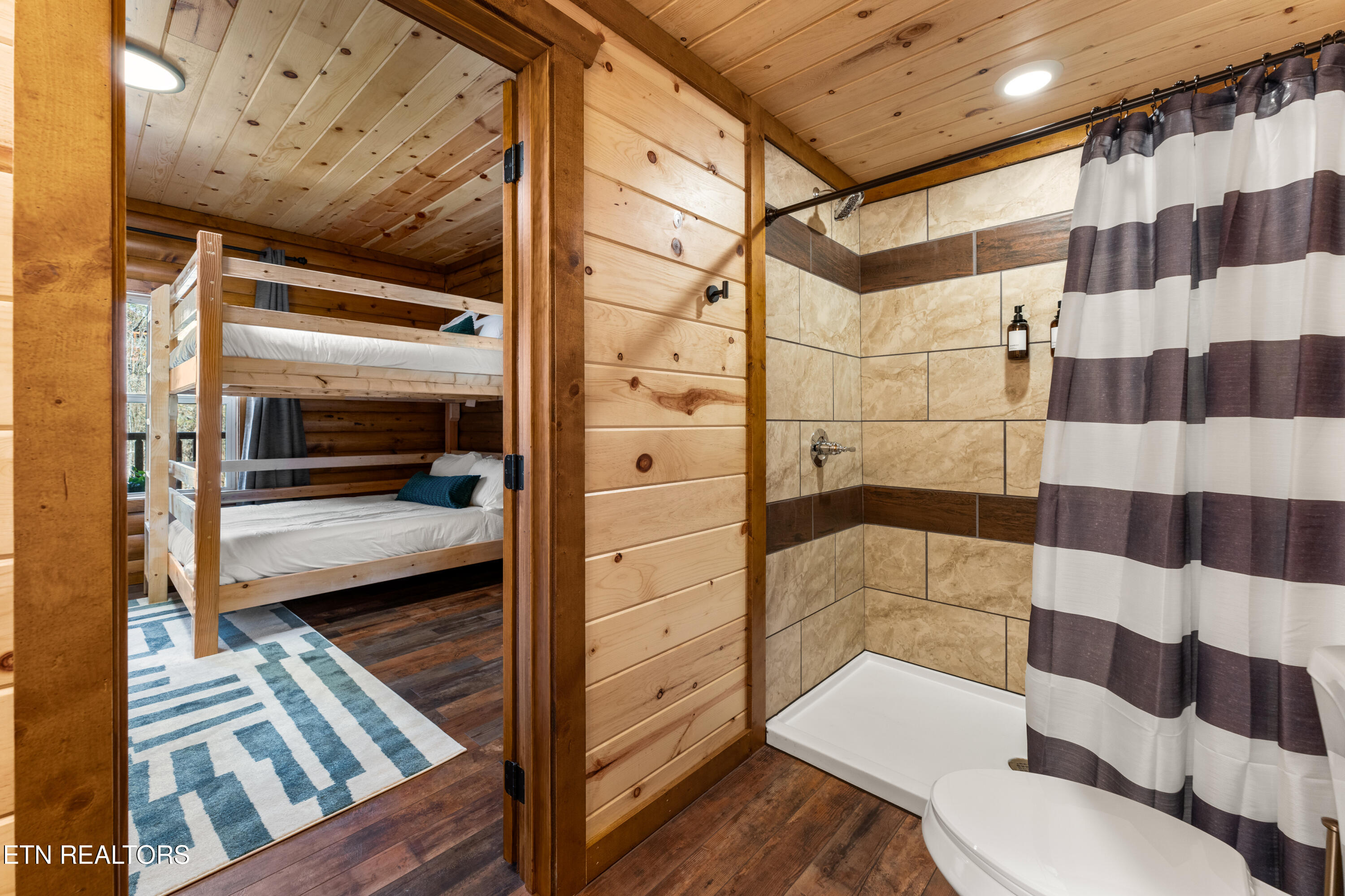 2634 Jerusalem Way Sevierville TN 37876