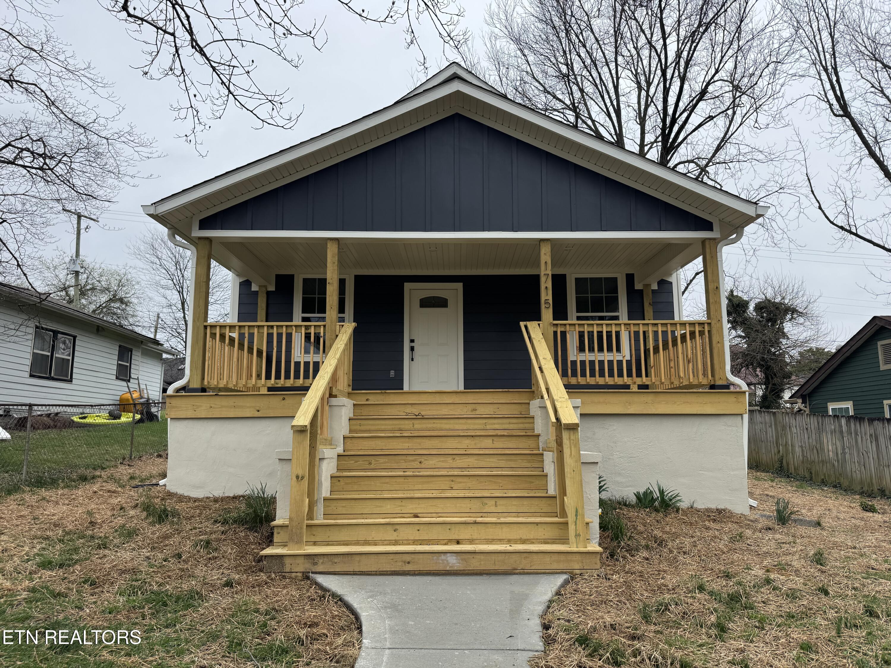 1715 Woodbine Avenue Knoxville TN 37917