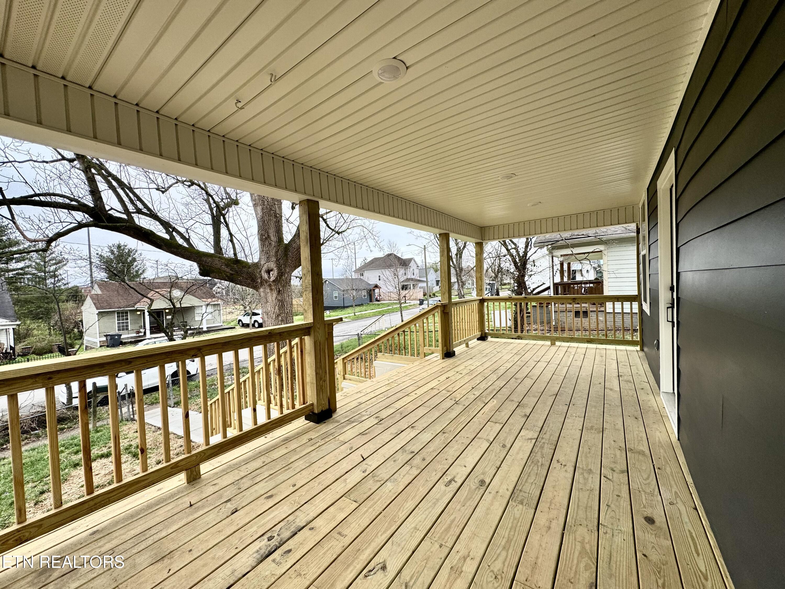 1715 Woodbine Avenue Knoxville TN 37917