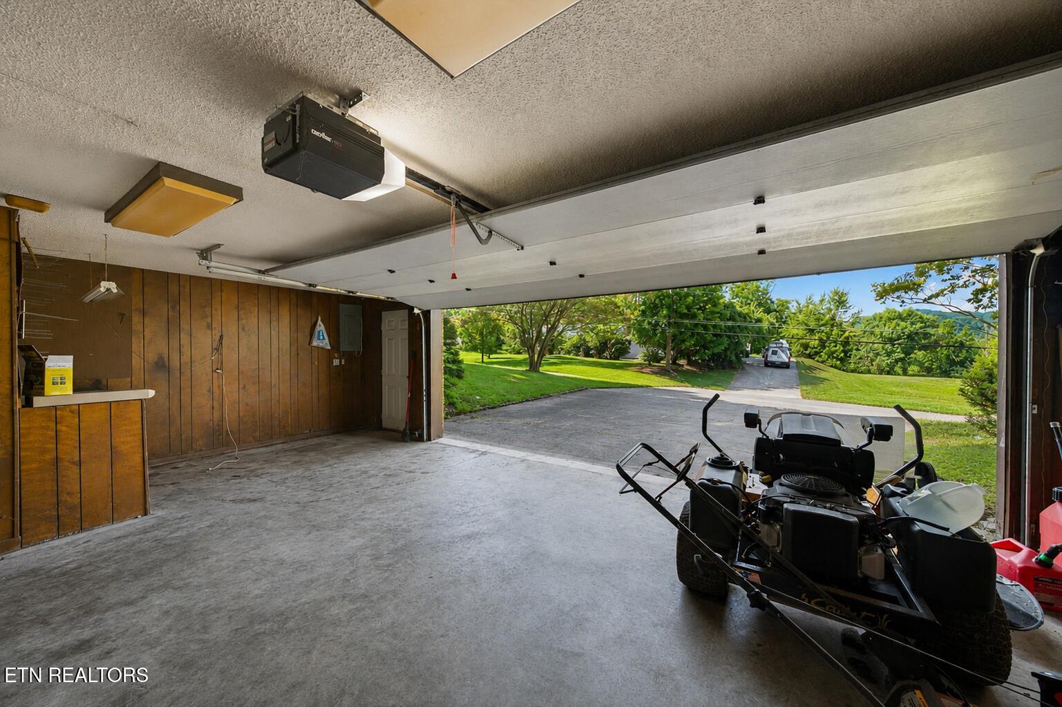 4009 Hitching Post Road Pigeon Forge TN 37863
