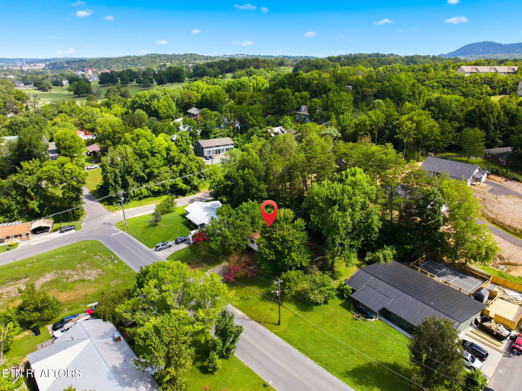 4009 Hitching Post Road Pigeon Forge TN 37863