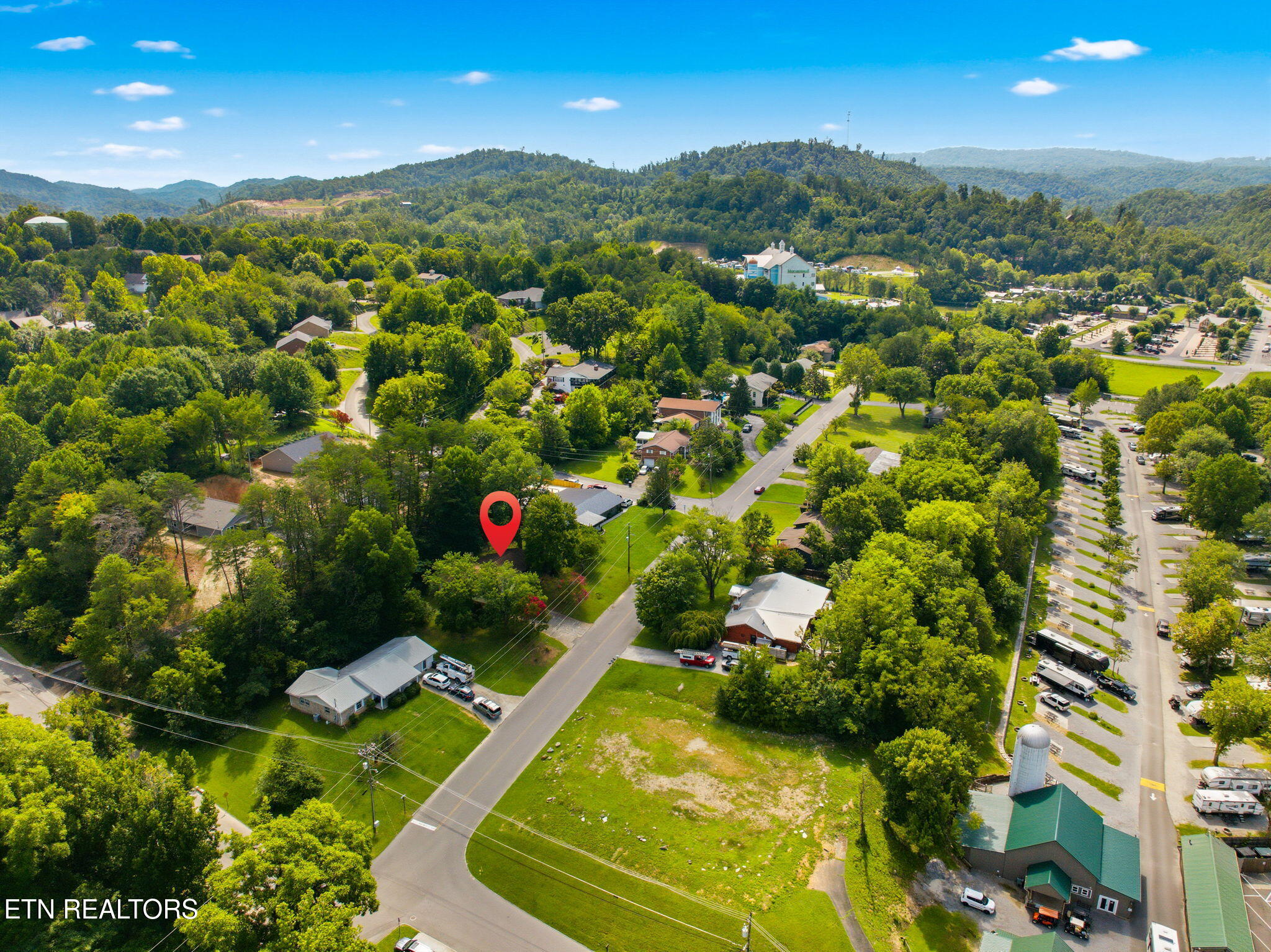 4009 Hitching Post Road Pigeon Forge TN 37863