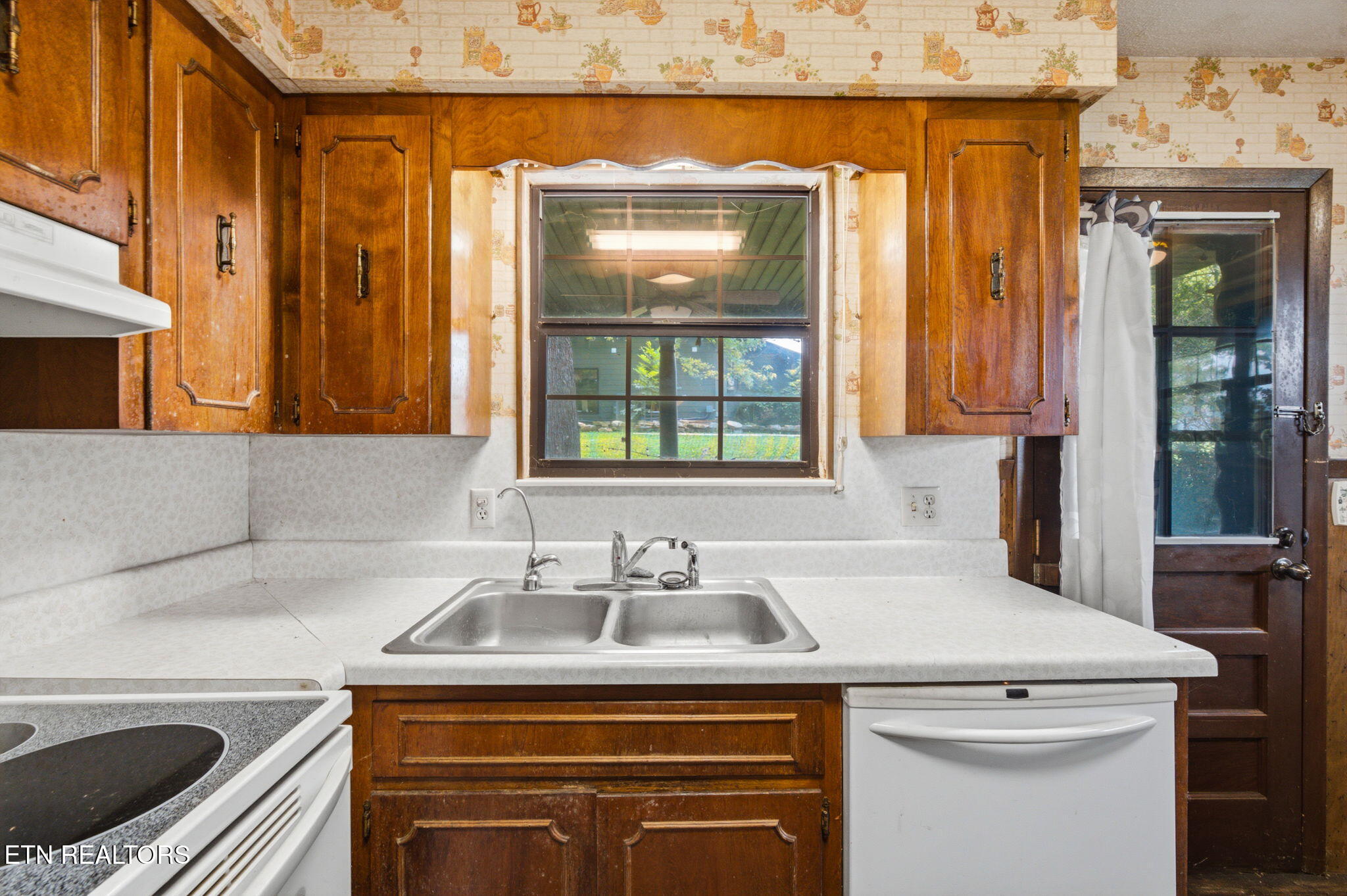4009 Hitching Post Road Pigeon Forge TN 37863
