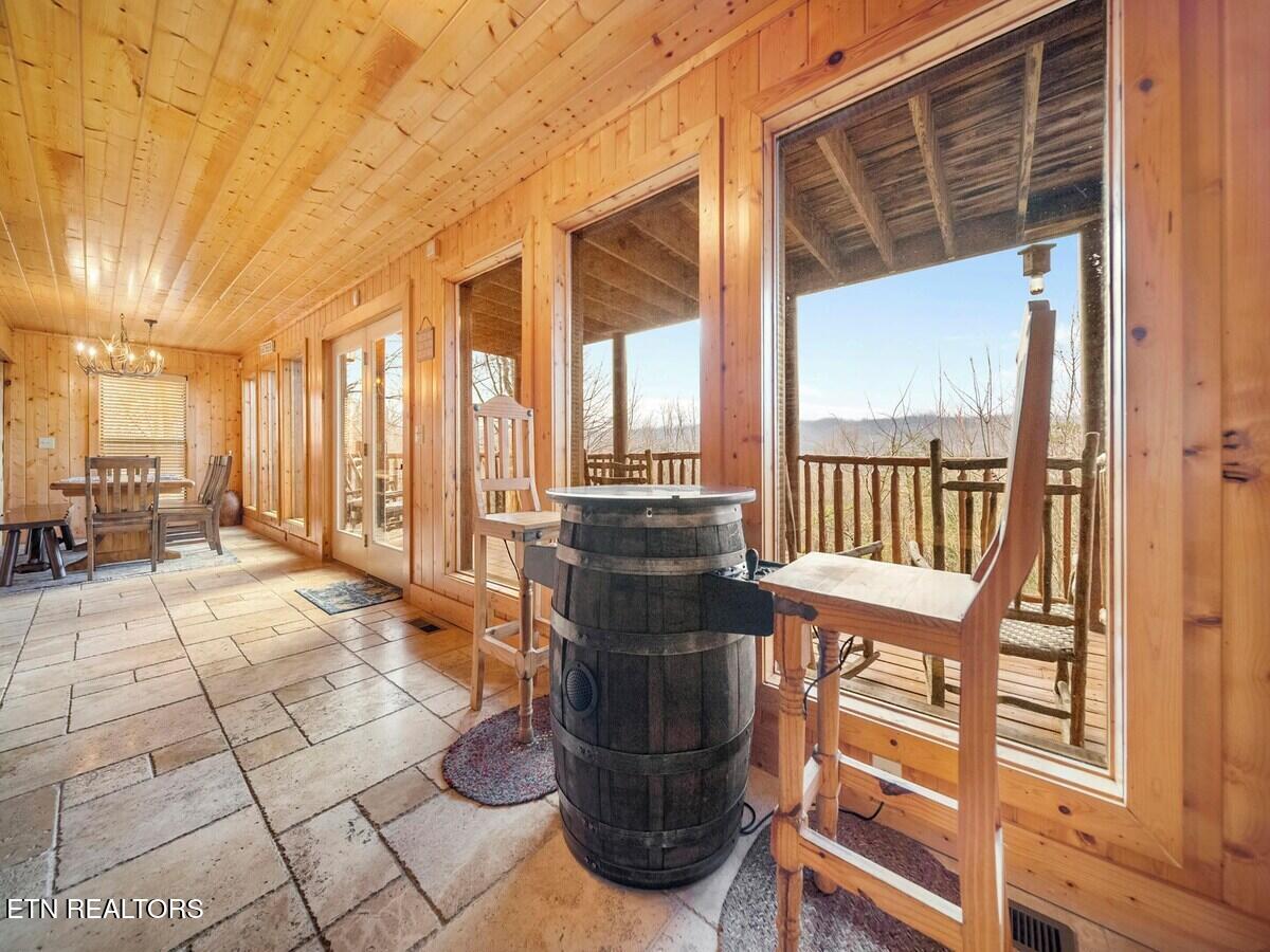 922 Scenic Trail Gatlinburg TN 37738
