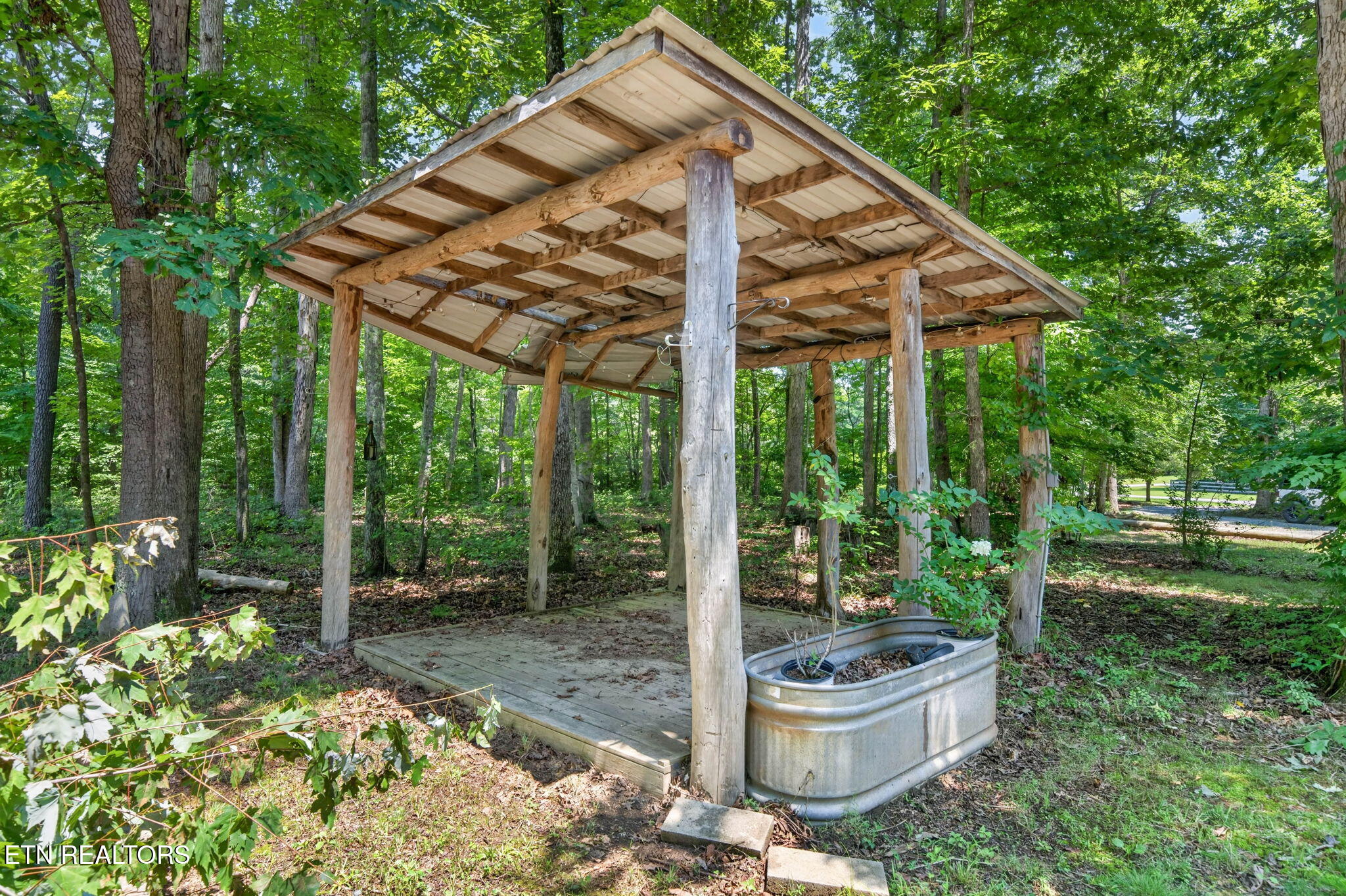 35 Ridge View Lane Spencer TN 38585