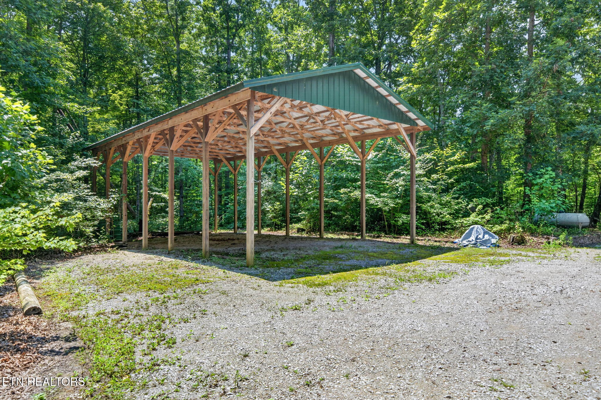 35 Ridge View Lane Spencer TN 38585