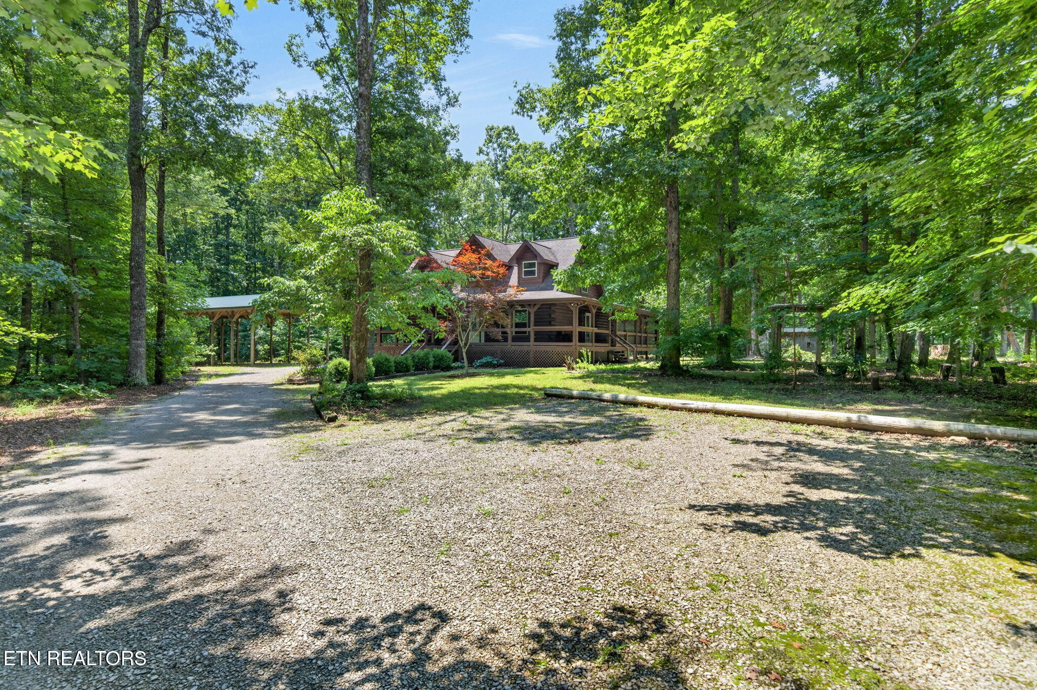 35 Ridge View Lane Spencer TN 38585