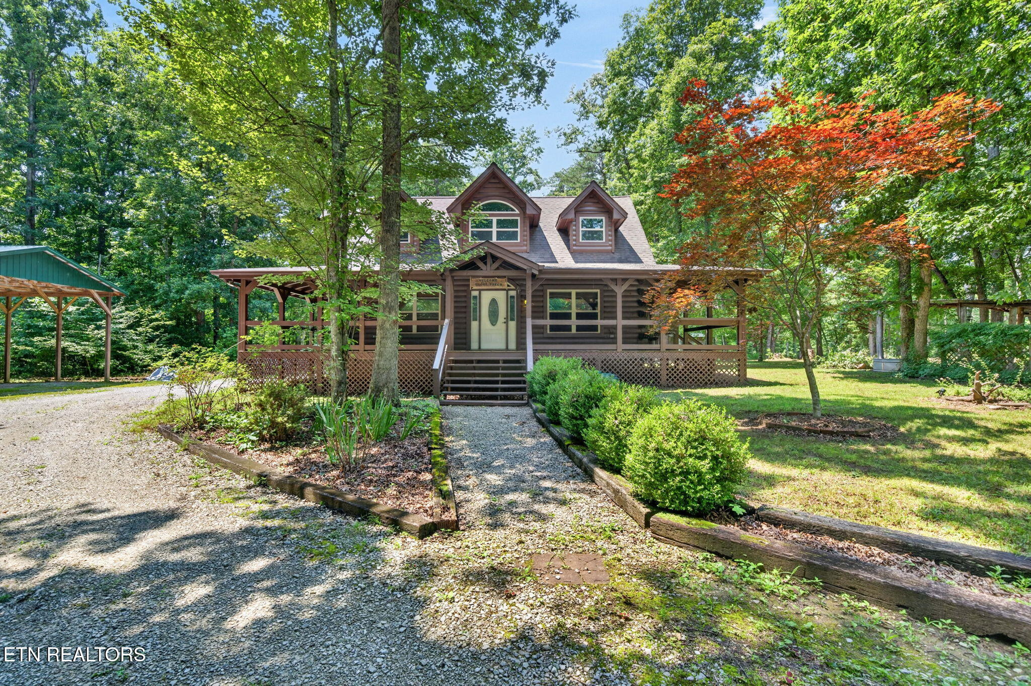 35 Ridge View Lane Spencer TN 38585