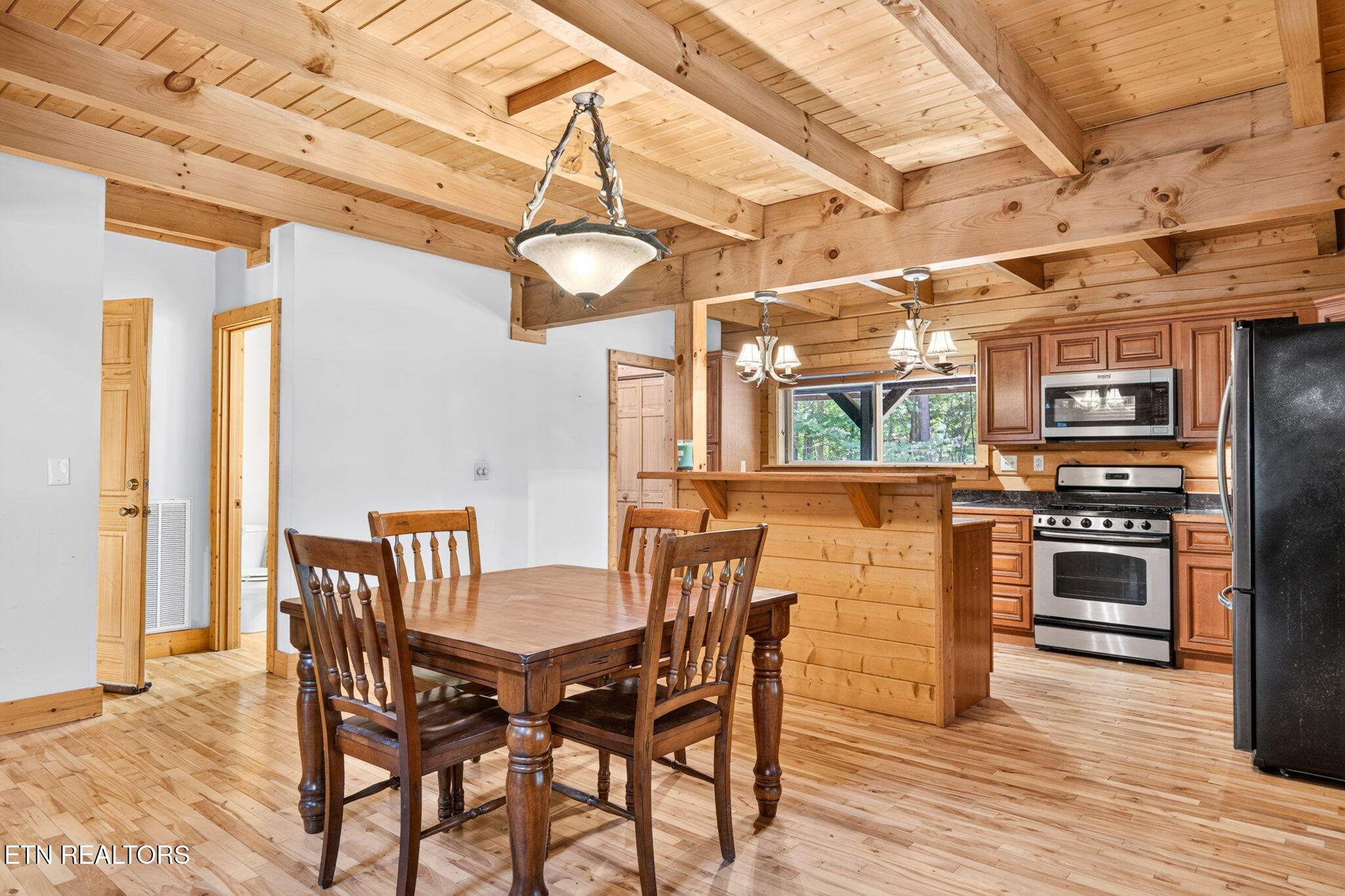 35 Ridge View Lane Spencer TN 38585