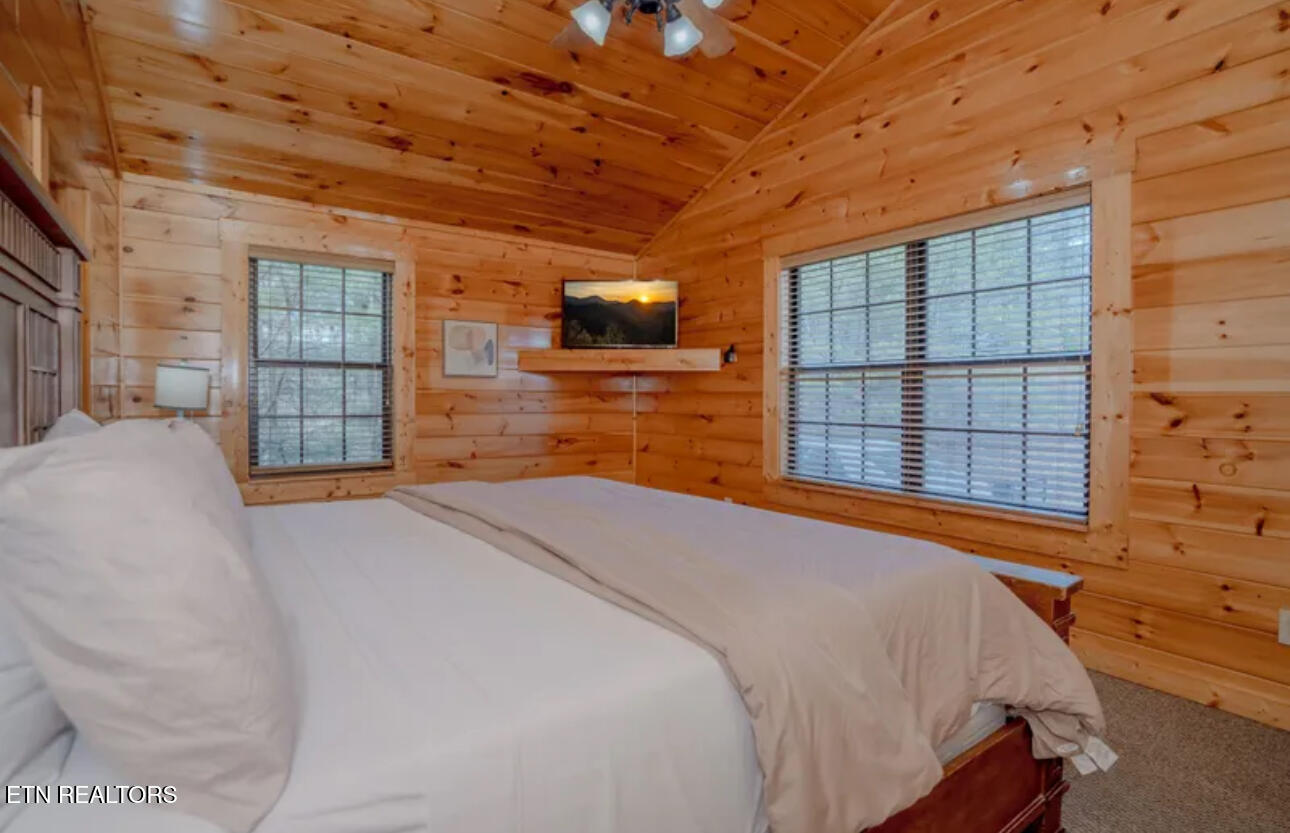 2539 Raccoon Hollow Way Sevierville TN 37862