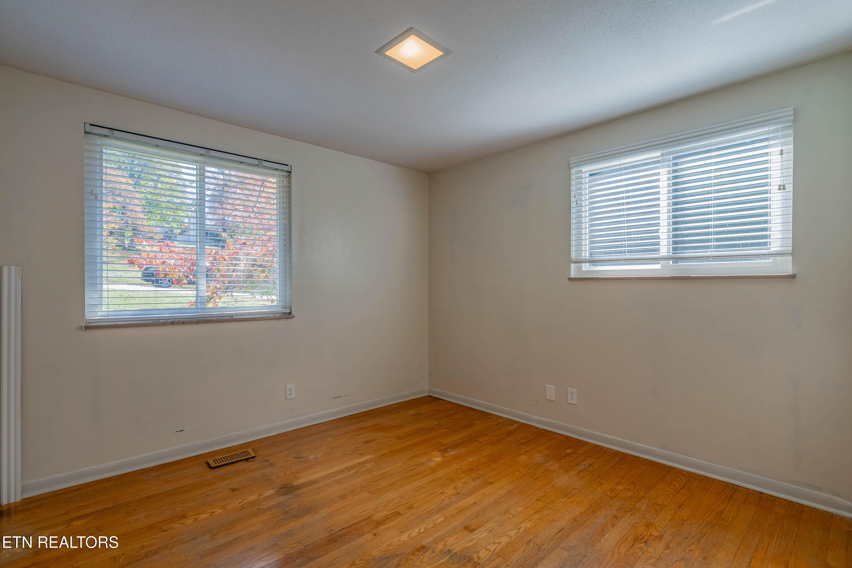 5431 Yosemite Trail Knoxville TN 37909