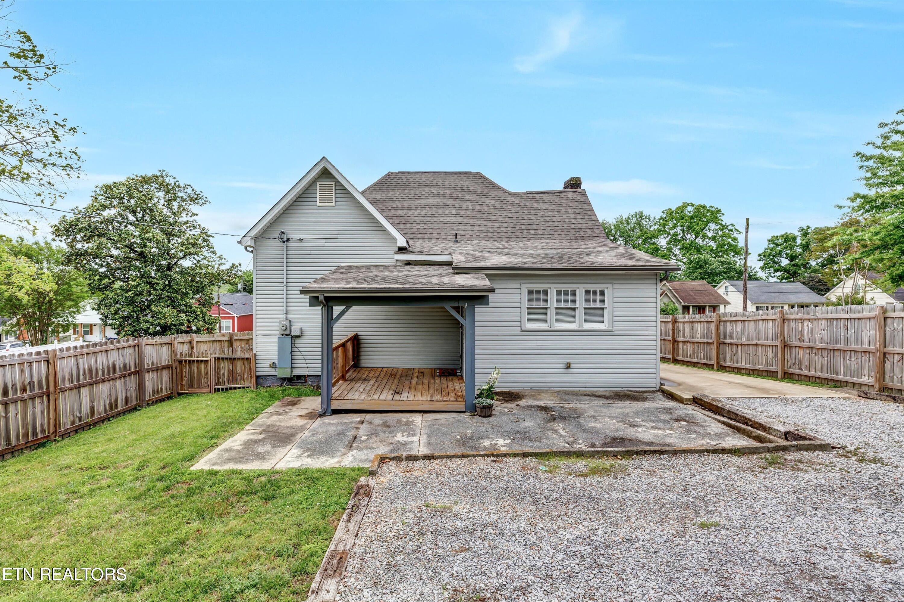 429 Hiawassee Avenue Knoxville TN 37917