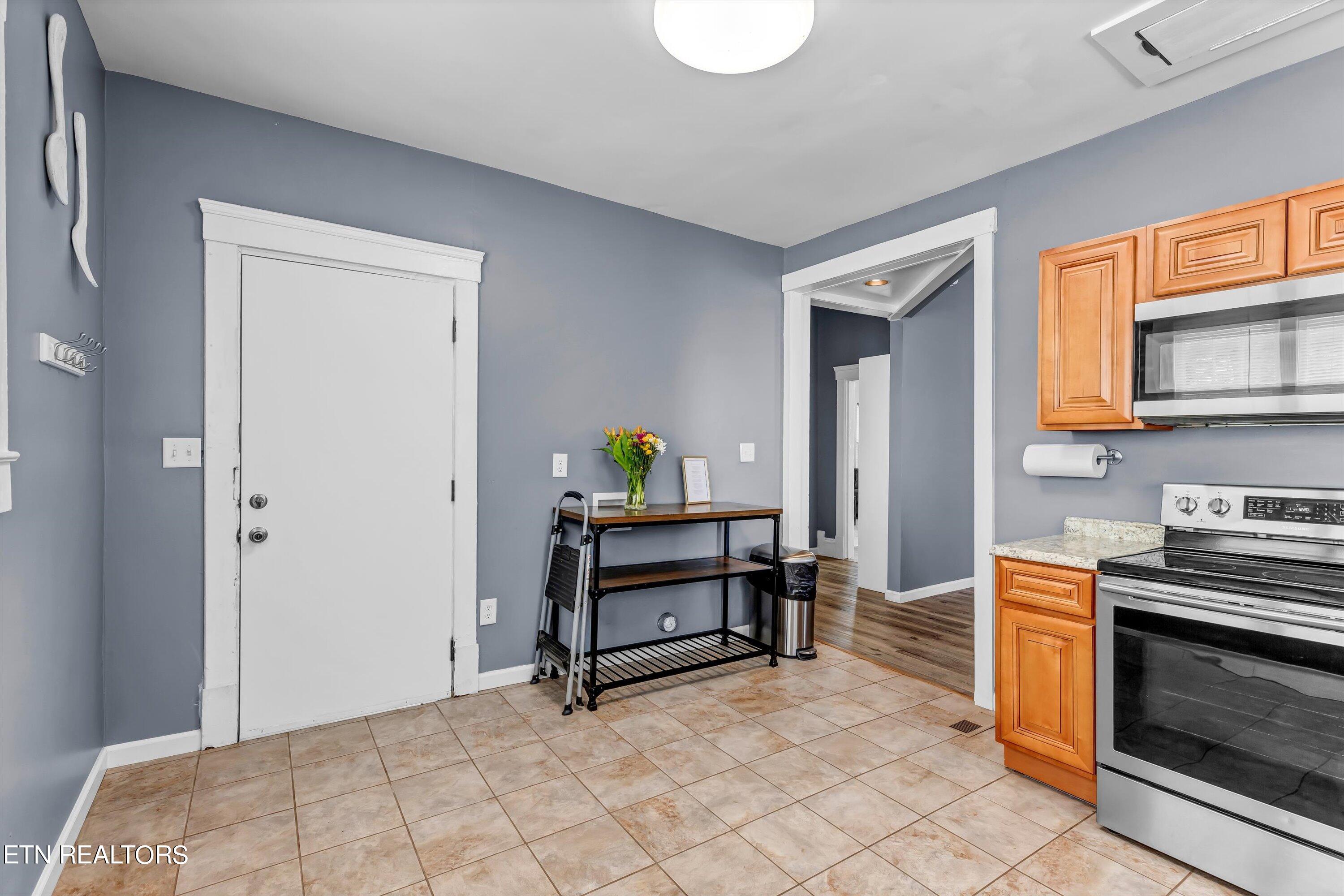 429 Hiawassee Avenue Knoxville TN 37917