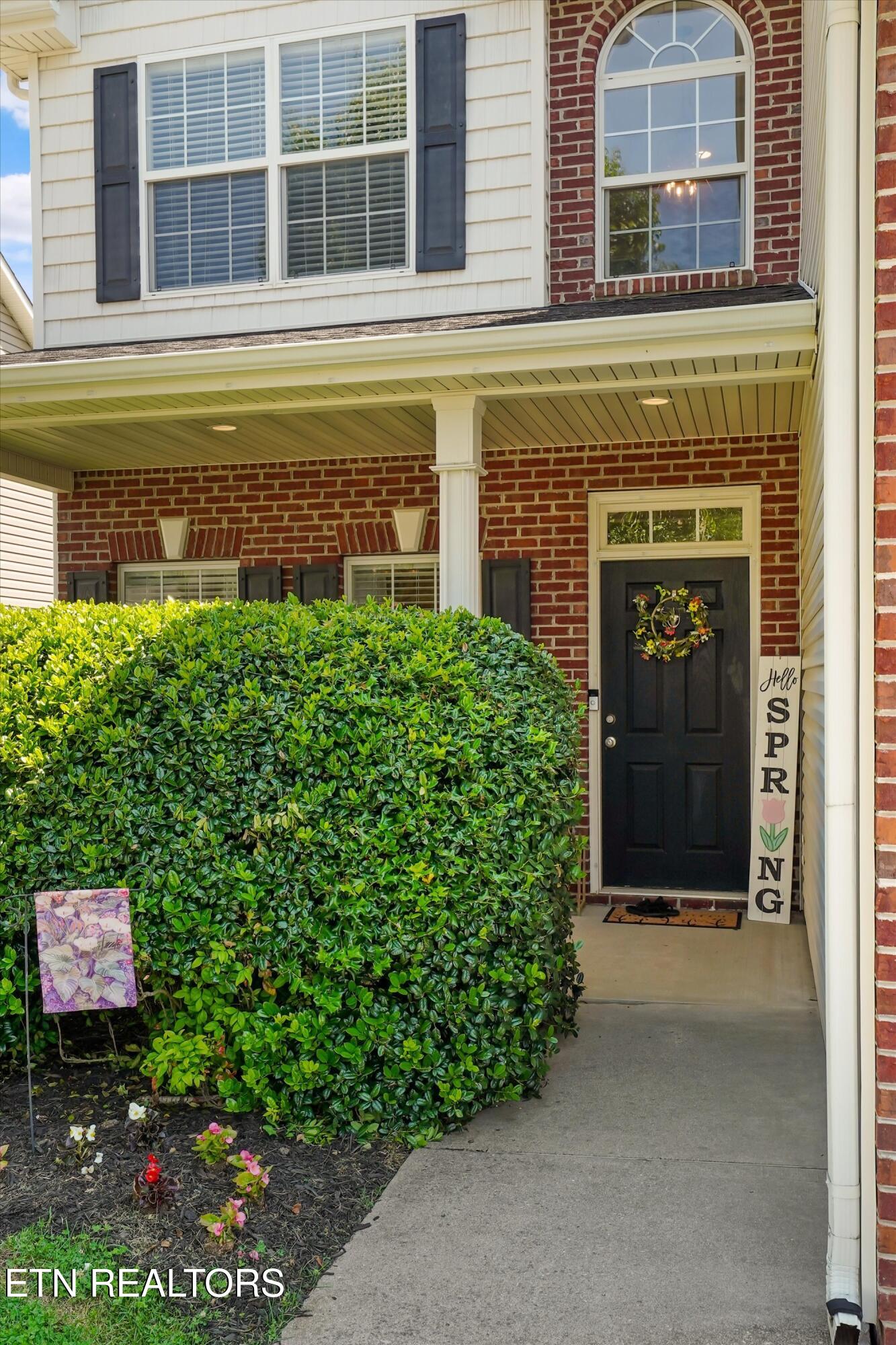 1624 Silver Oak Lane Lenoir City TN 37772