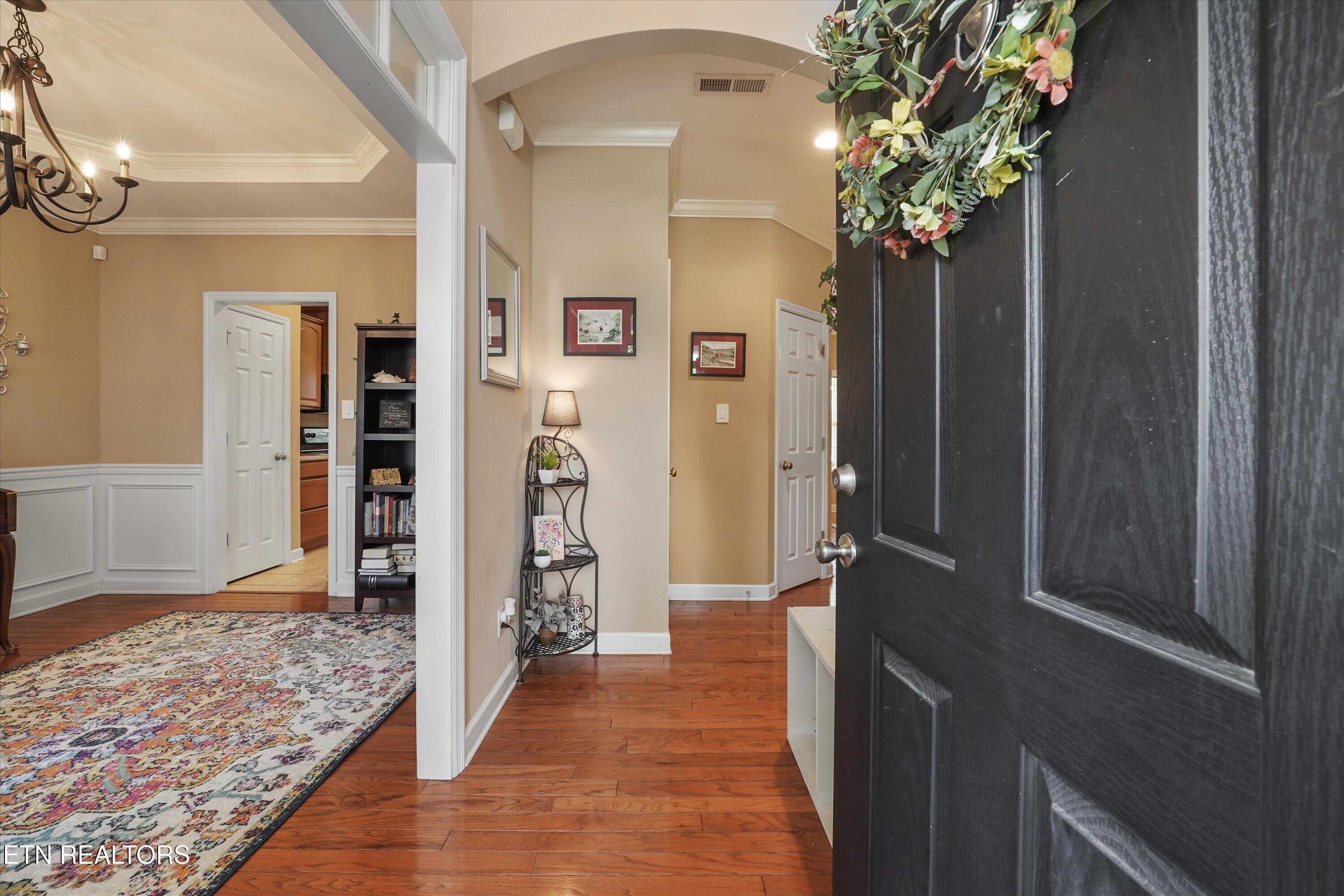 1624 Silver Oak Lane Lenoir City TN 37772