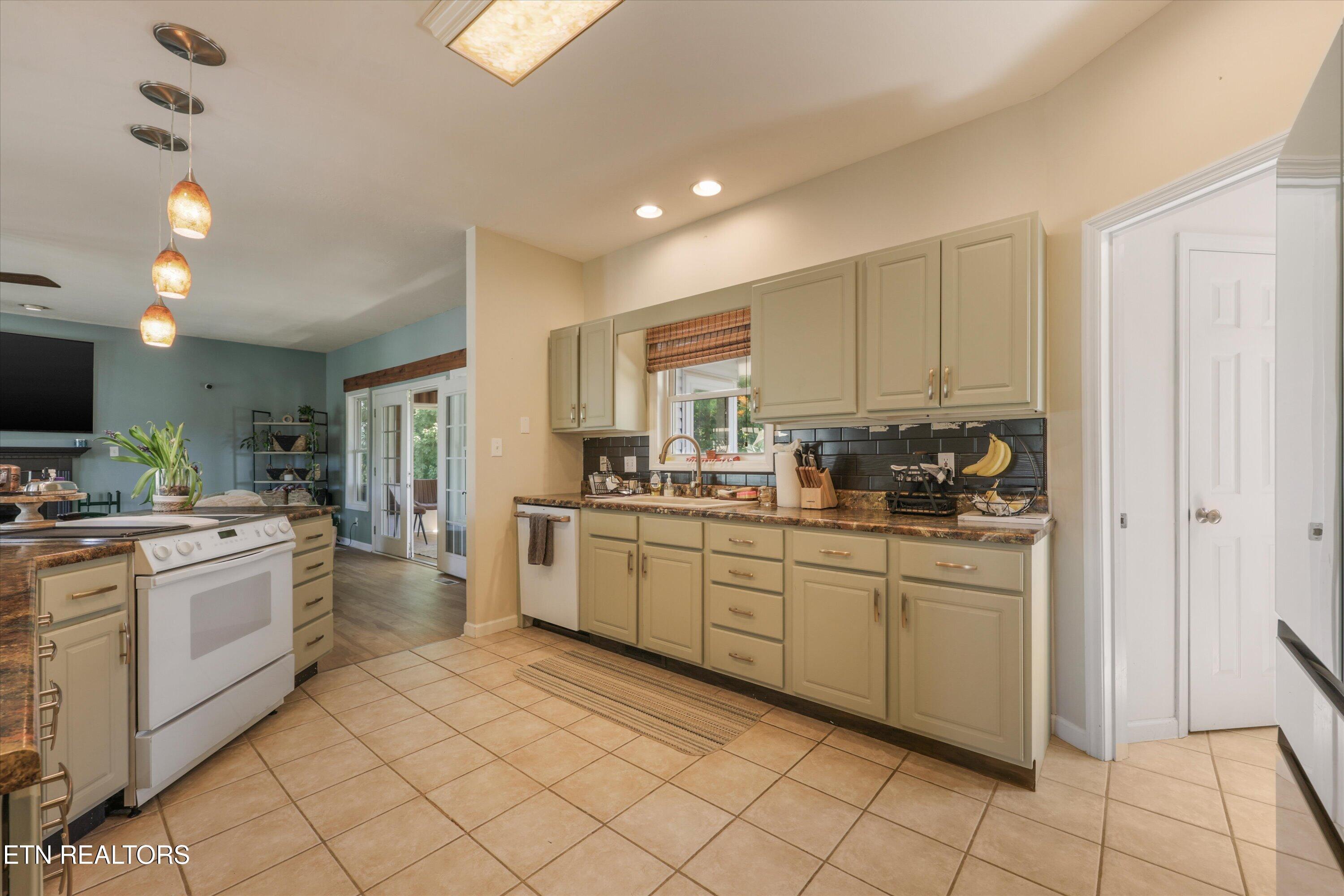 7740 Tressa Circle Powell TN 37849