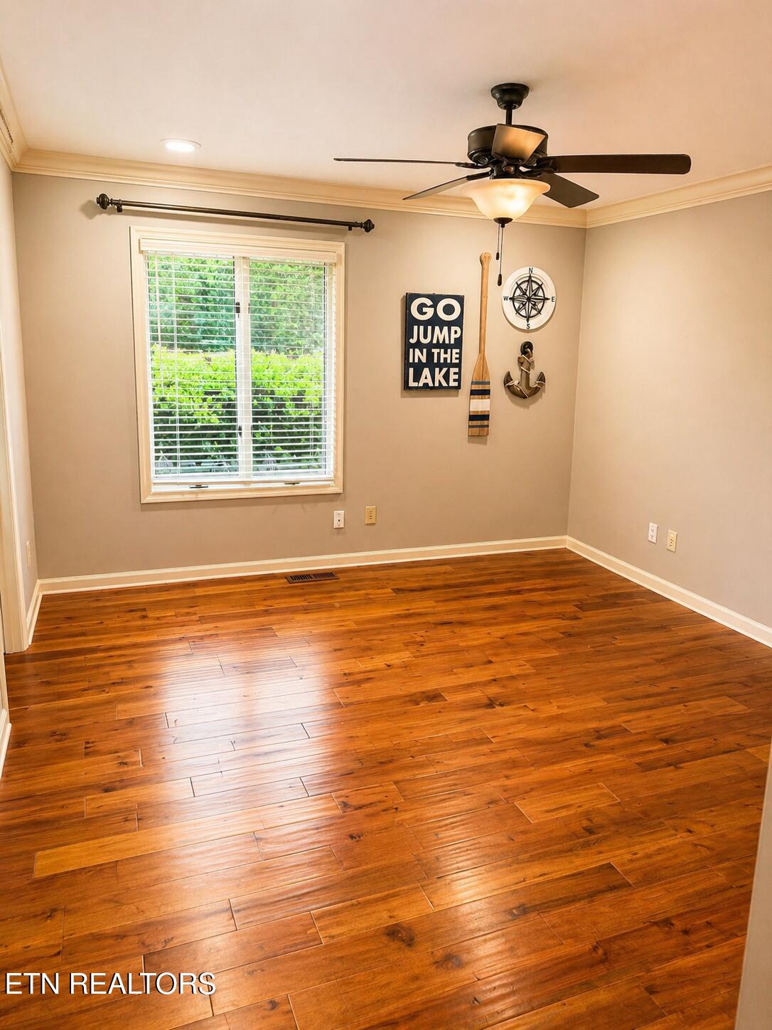 305 Llanerch Point Knoxville TN 37934