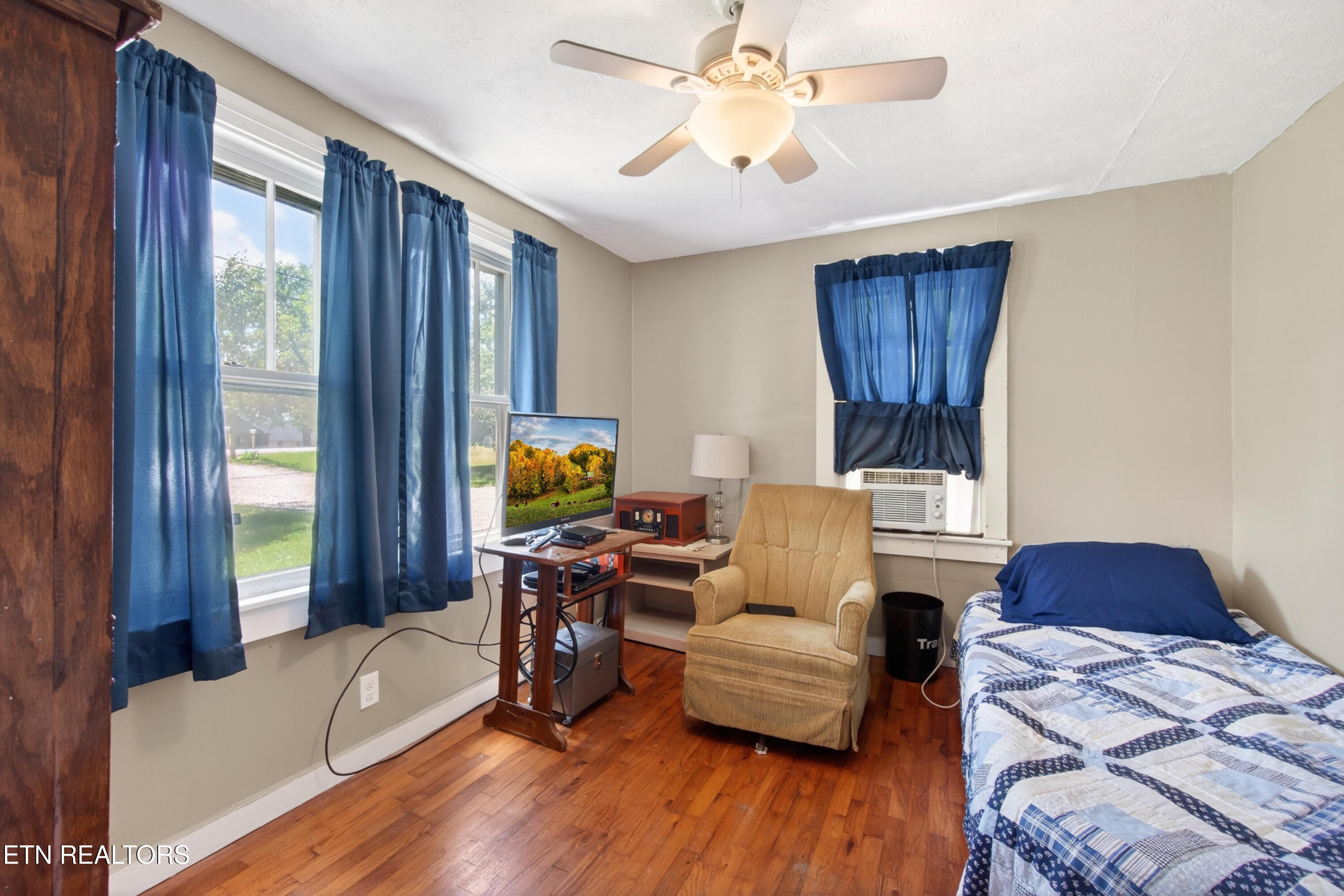 986 Sparta Highway Crossville TN 38572