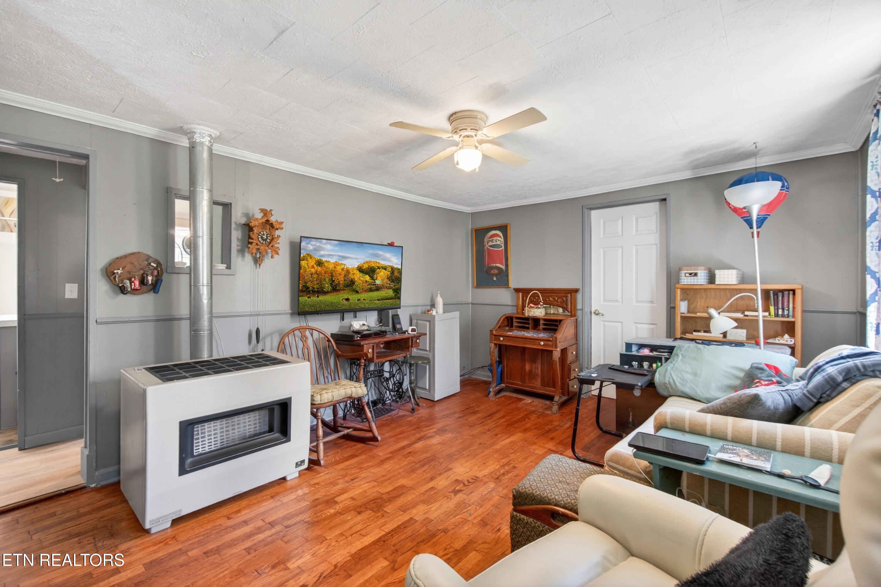 986 Sparta Highway Crossville TN 38572