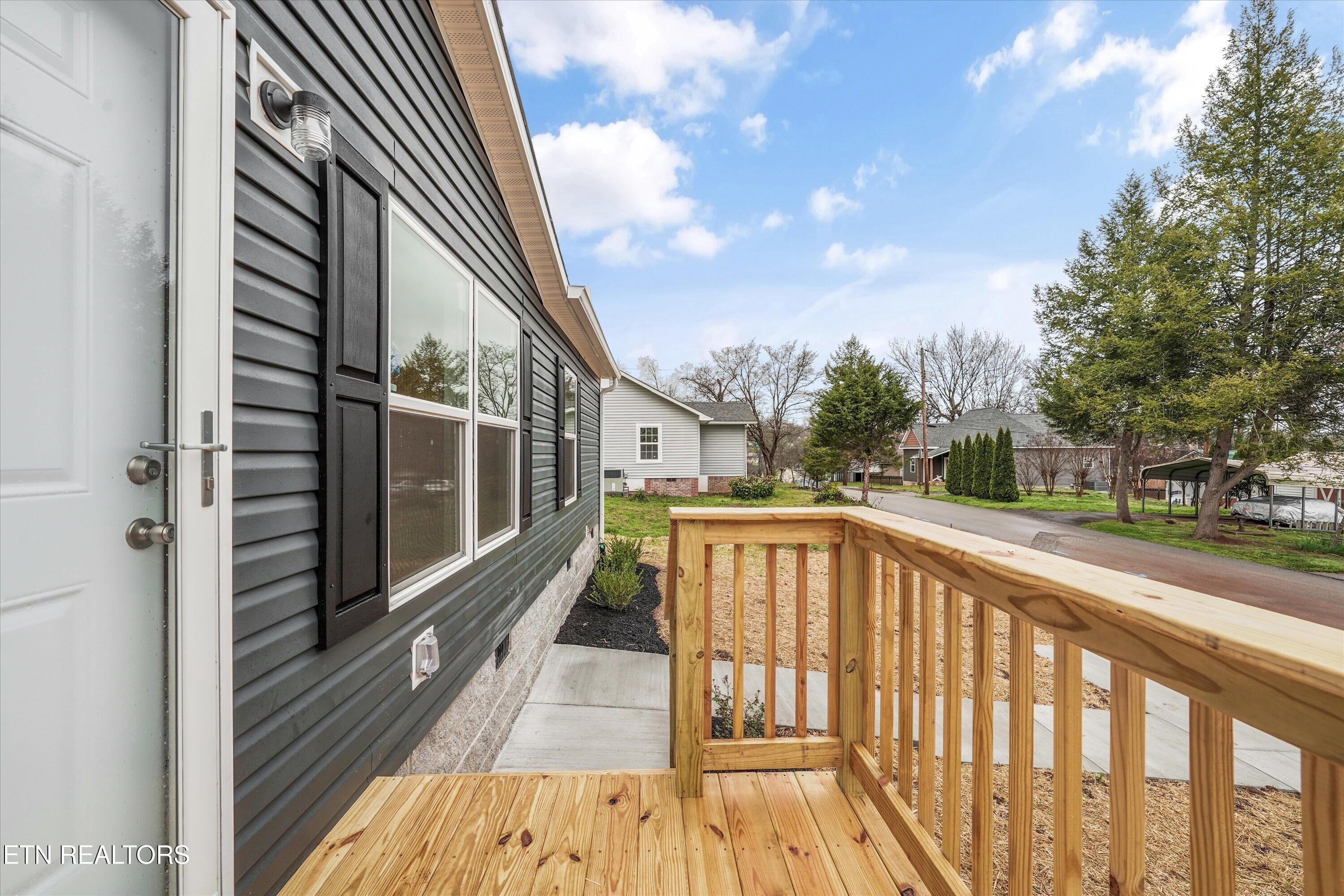 400 Park Street Athens TN 37303