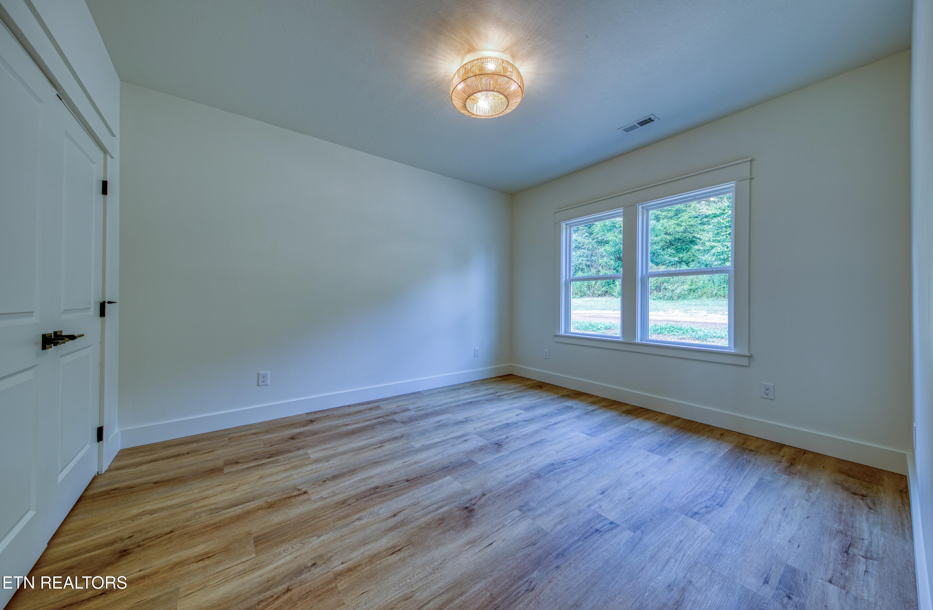 160 Huckleberry Hollow Kingston TN 37763
