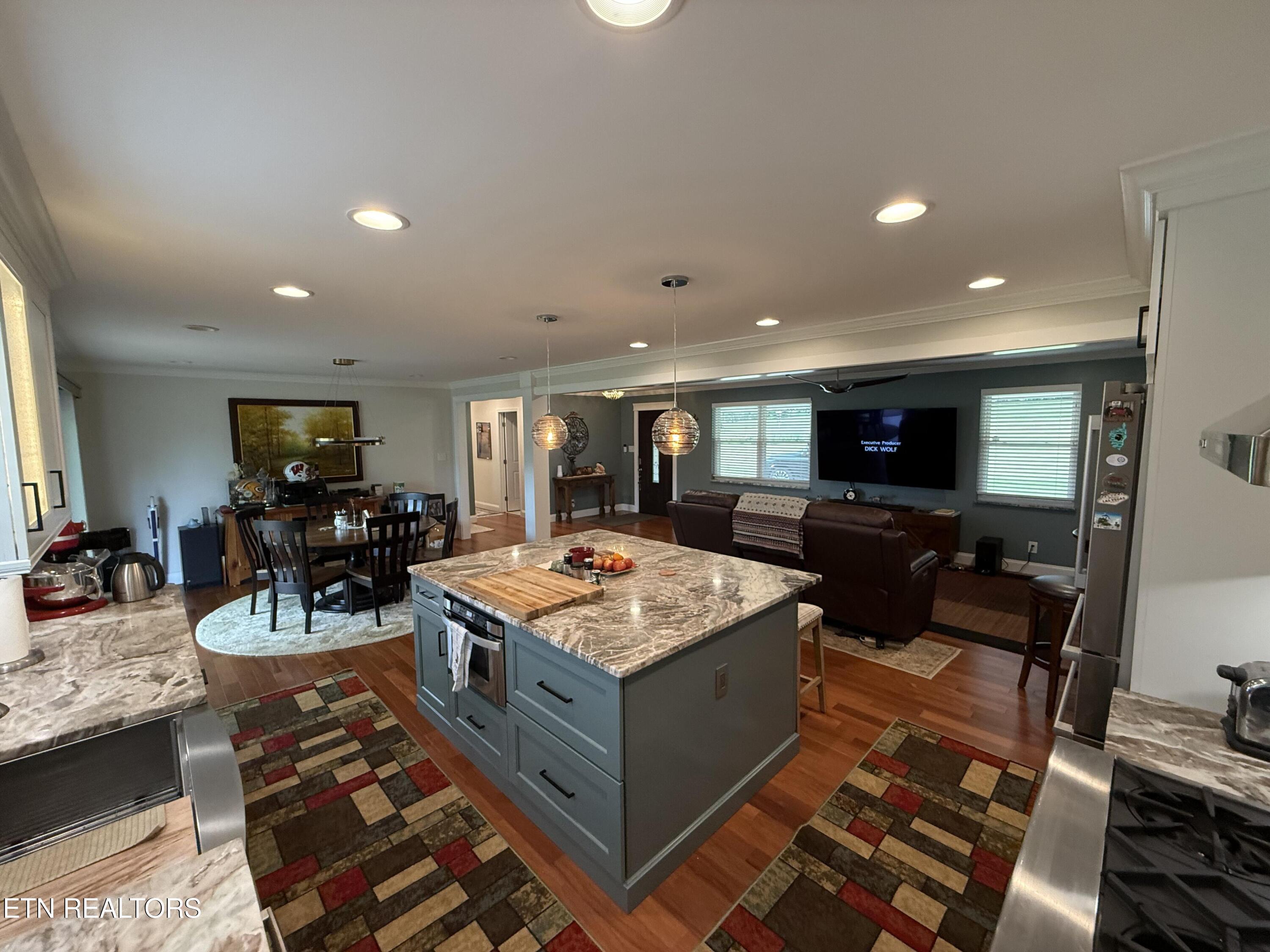1911 Smoky View Maryville TN 37801