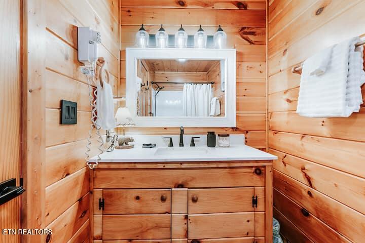 3119 Bear Mountain Lane Sevierville TN 37876