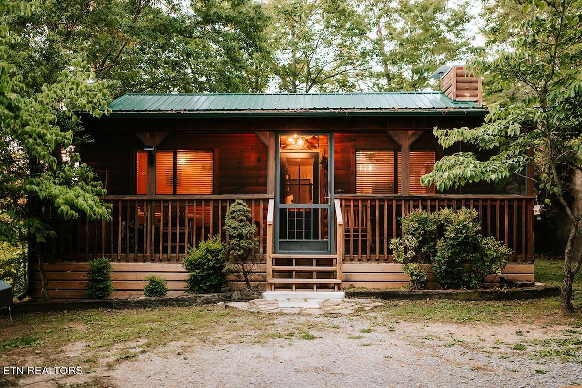 3119 Bear Mountain Lane Sevierville TN 37876