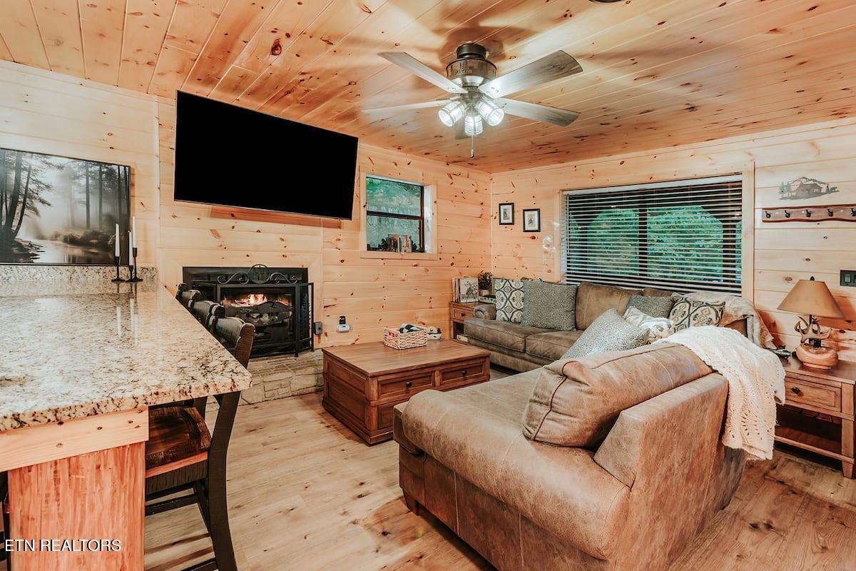 3119 Bear Mountain Lane Sevierville TN 37876