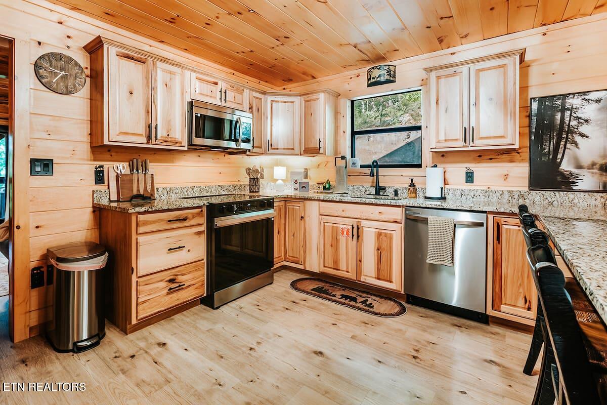3119 Bear Mountain Lane Sevierville TN 37876