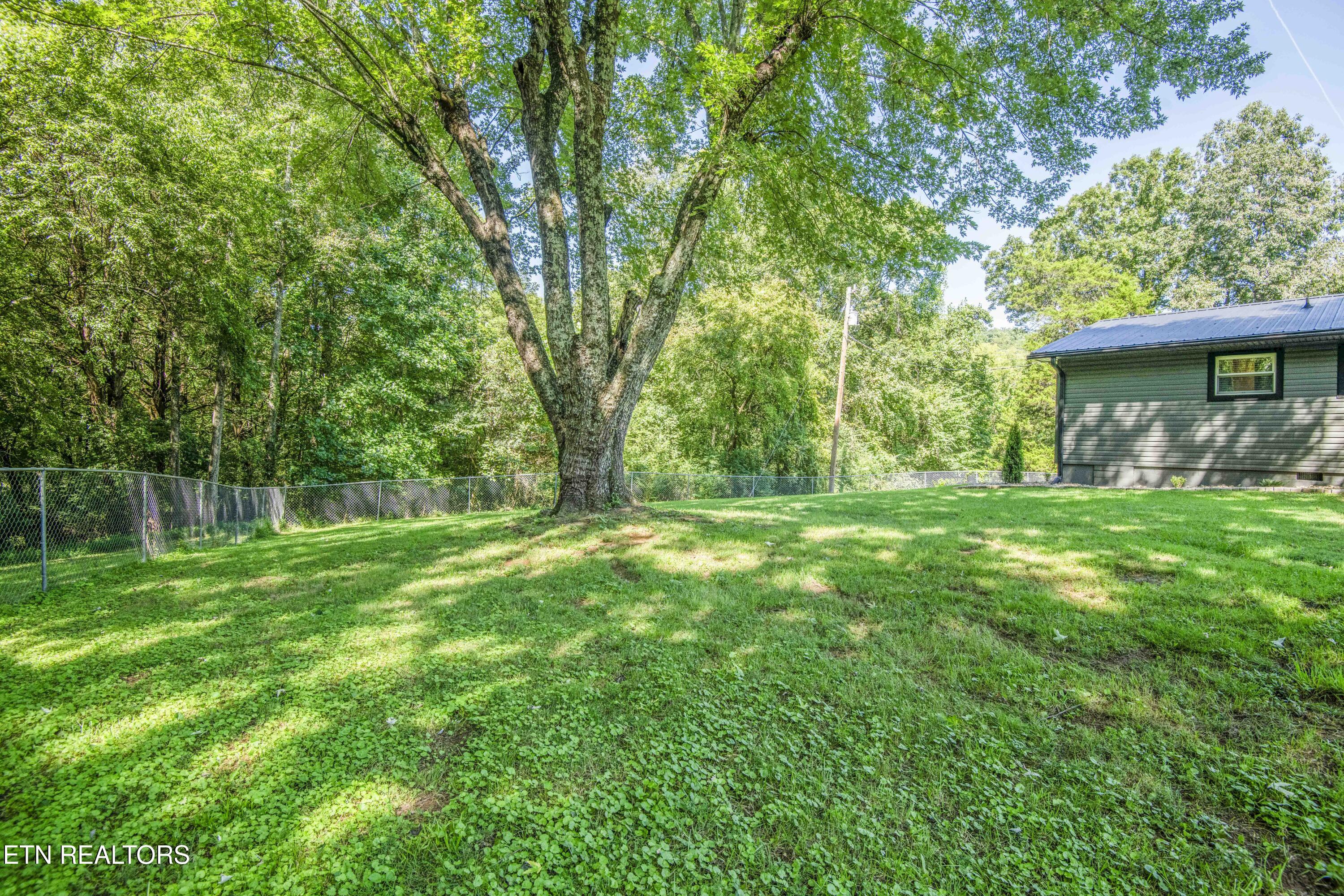 7600 Thorn Grove Pike Knoxville TN 37914