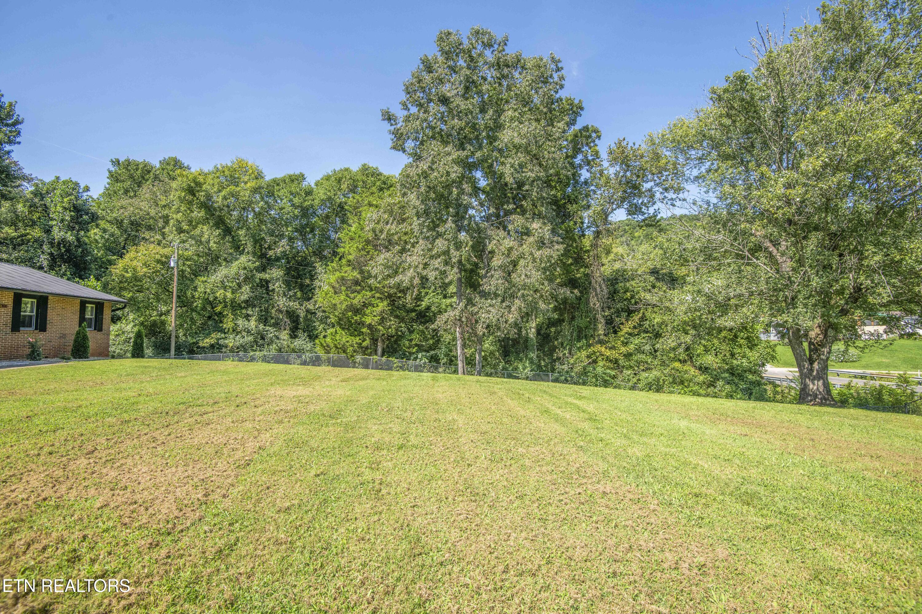 7600 Thorn Grove Pike Knoxville TN 37914