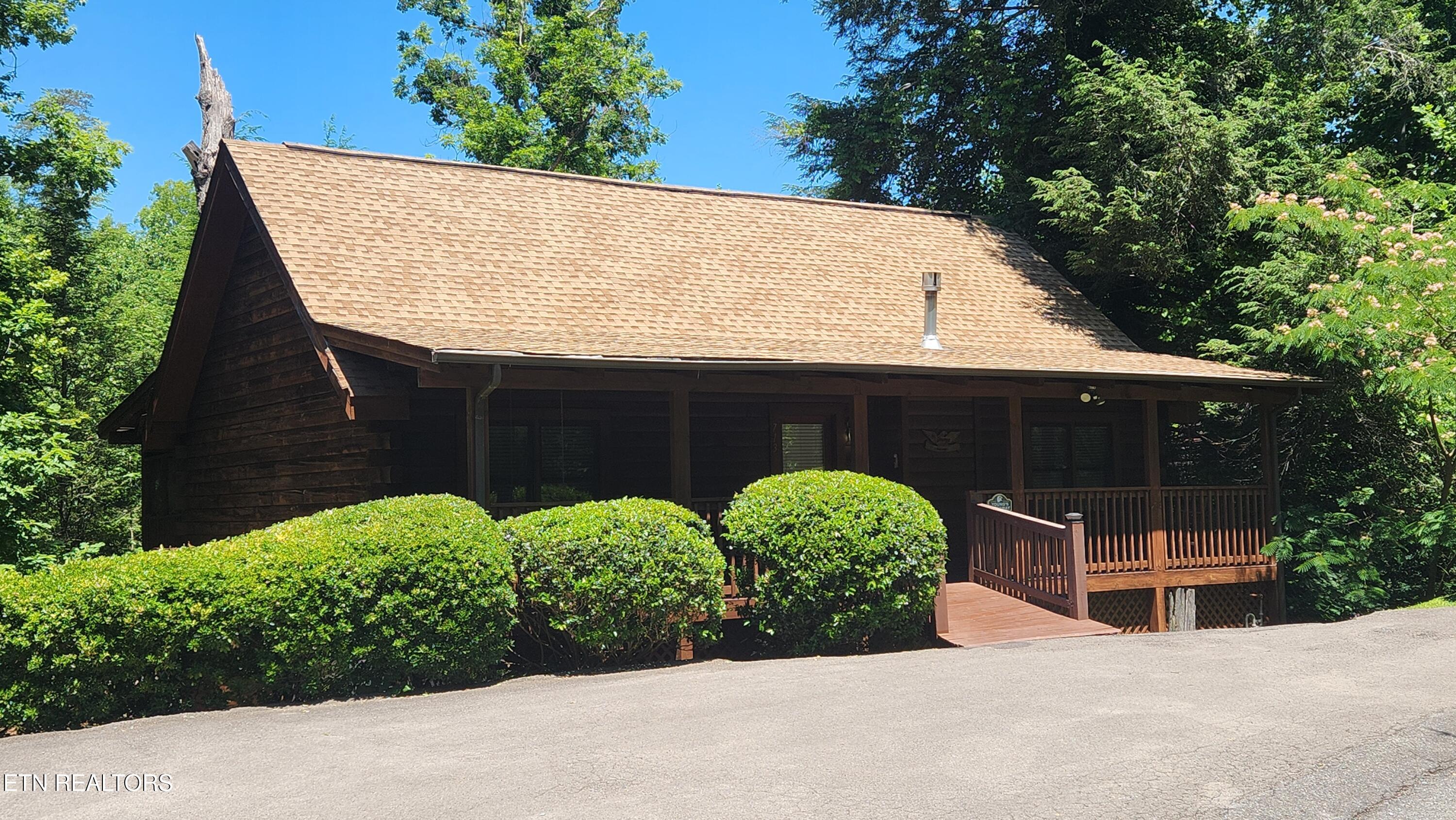 713 Golden Eagle Way Pigeon Forge TN 37863