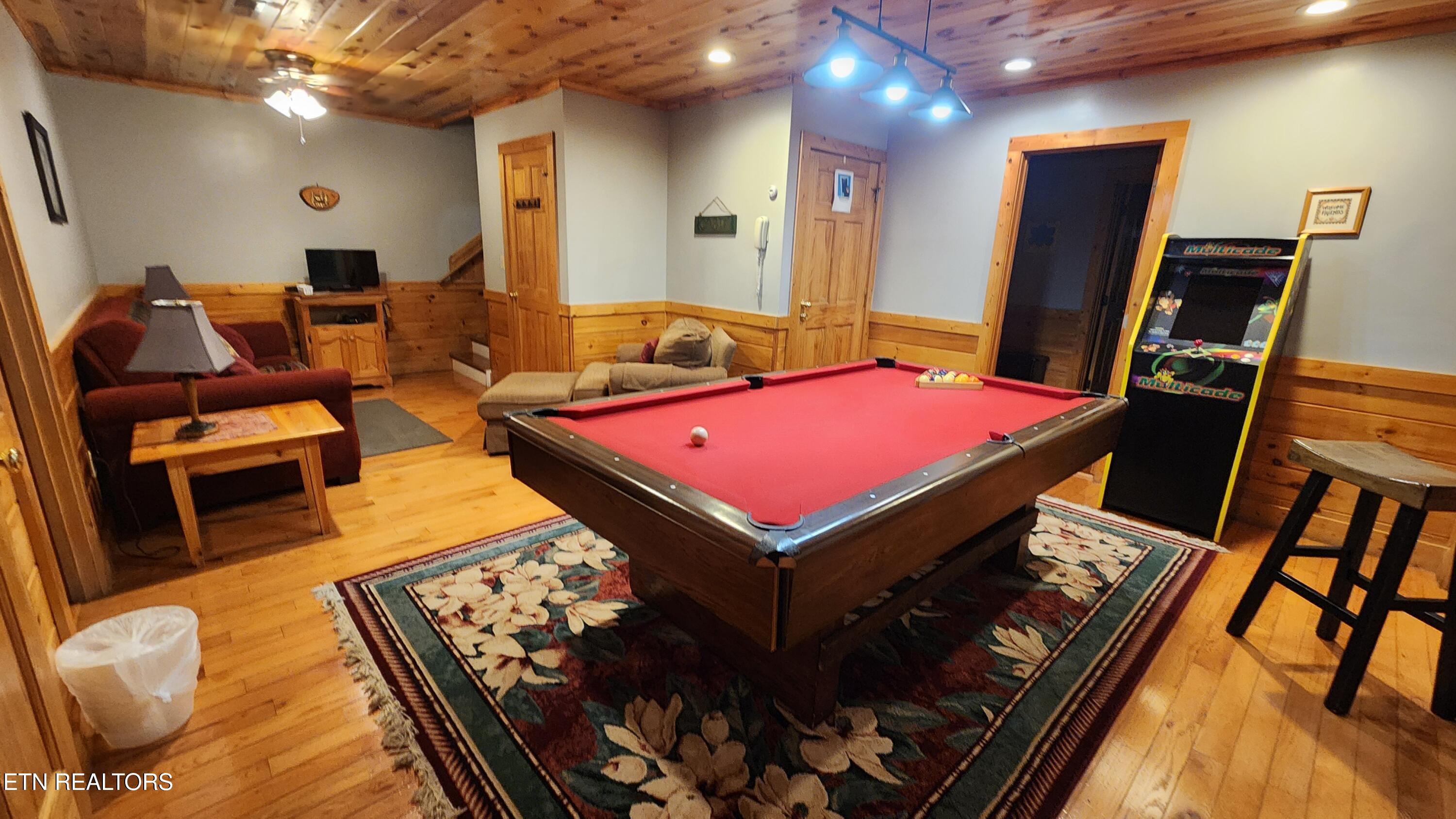 713 Golden Eagle Way Pigeon Forge TN 37863
