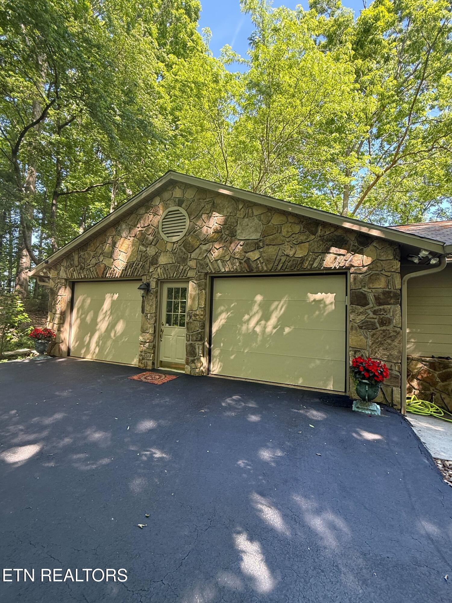 1290 Hickory Hills Road Jefferson City TN 37760