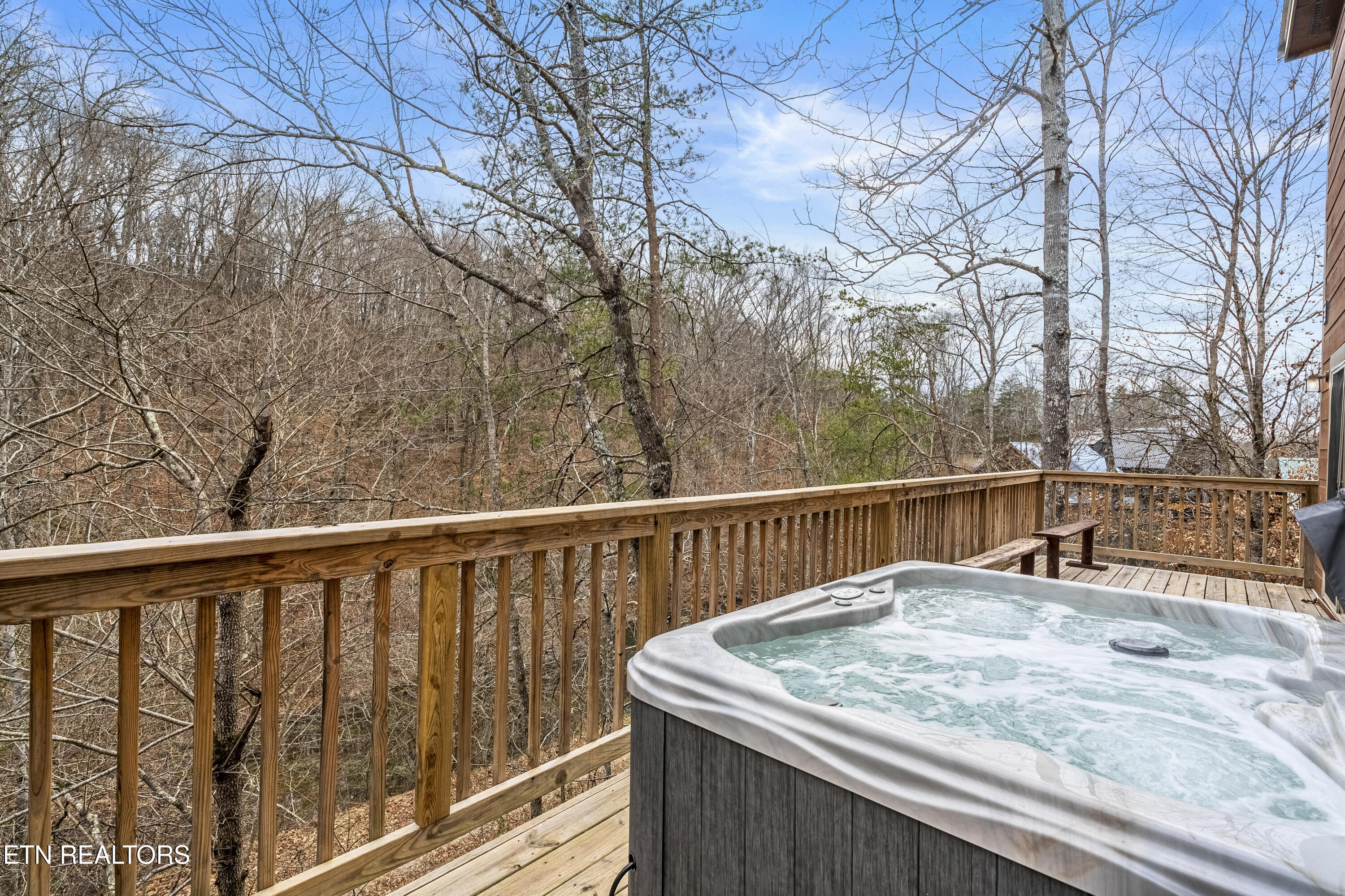 1012 Ravens Ford Way Sevierville TN 37876