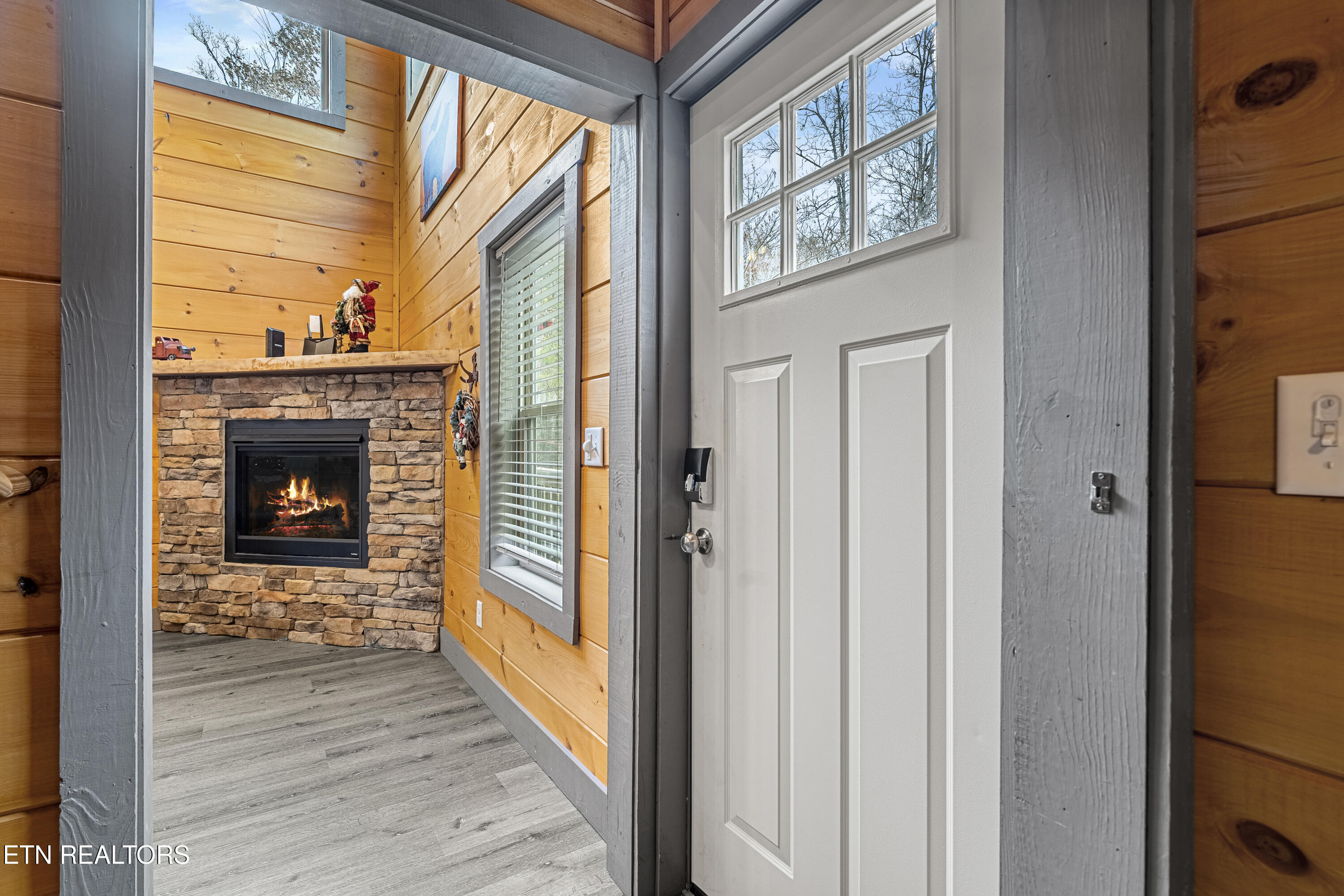 1012 Ravens Ford Way Sevierville TN 37876